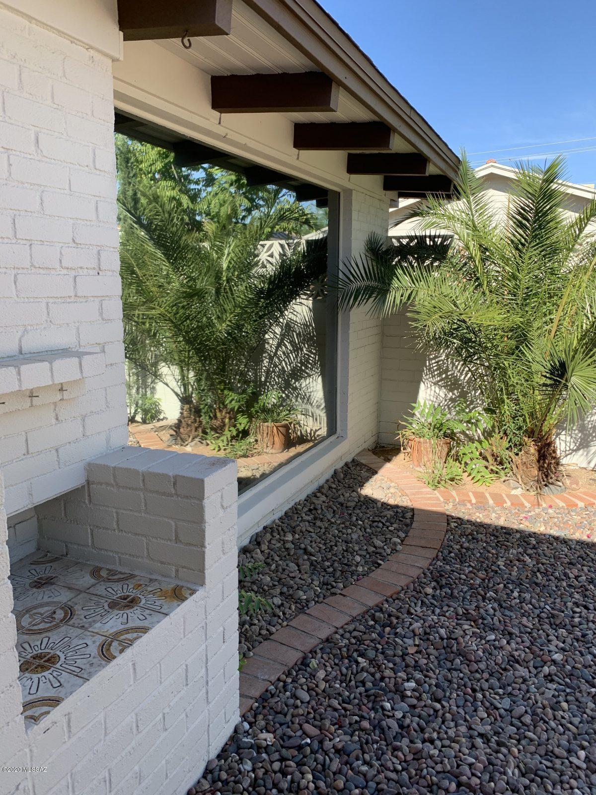 Broadmoor - Residential