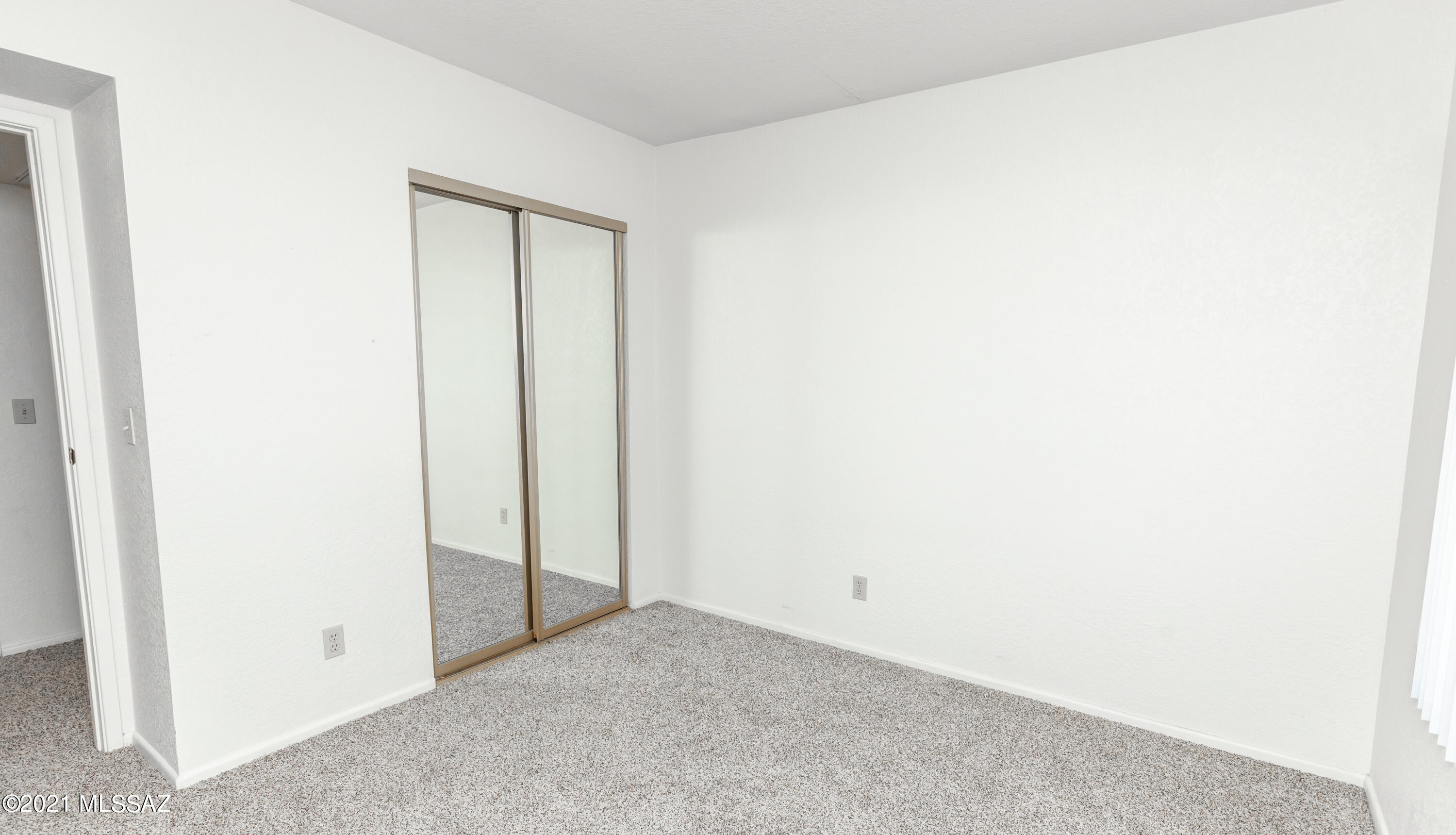 Summertree Condominiums (1-224) - Residential