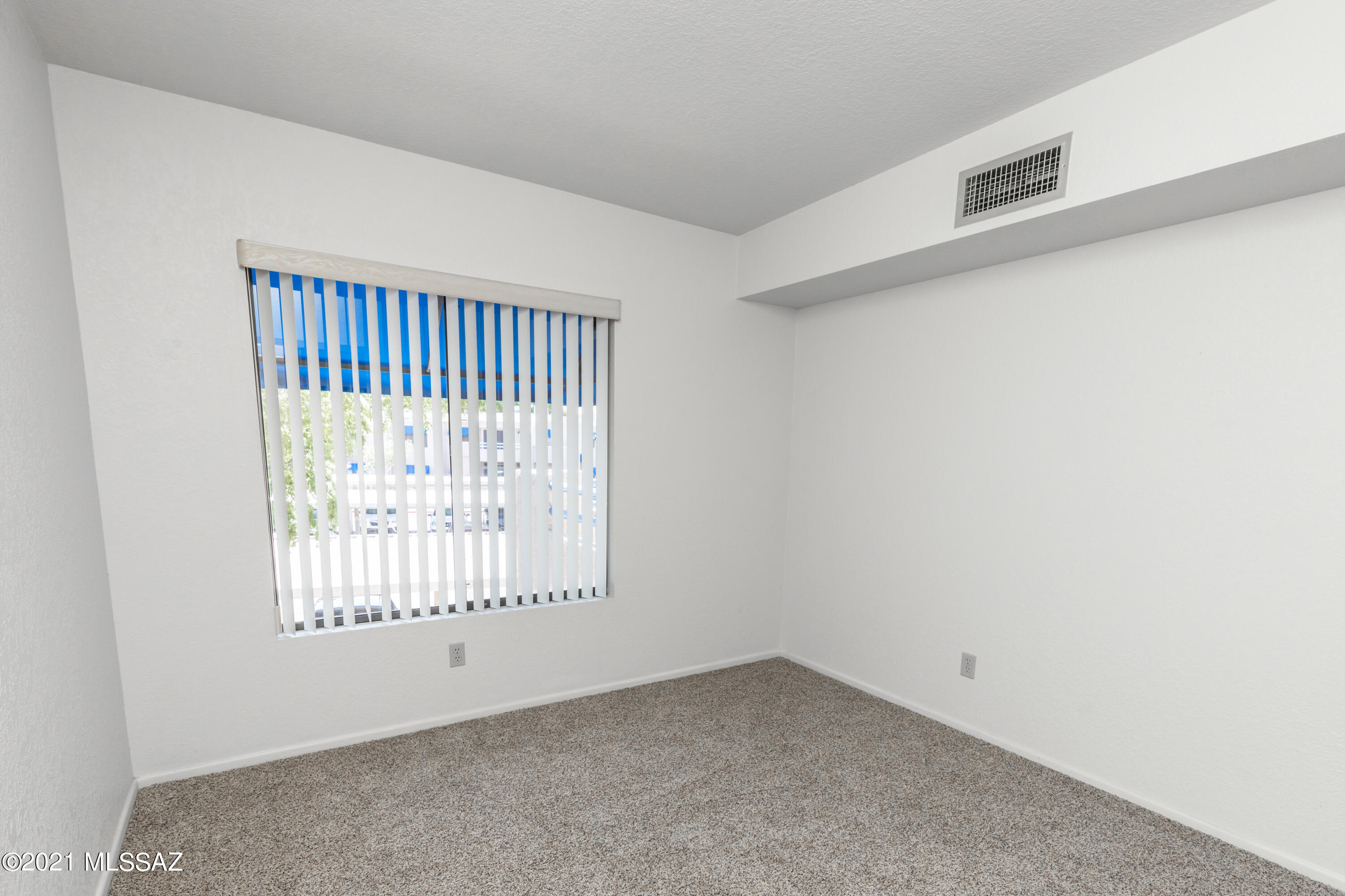Summertree Condominiums (1-224) - Residential