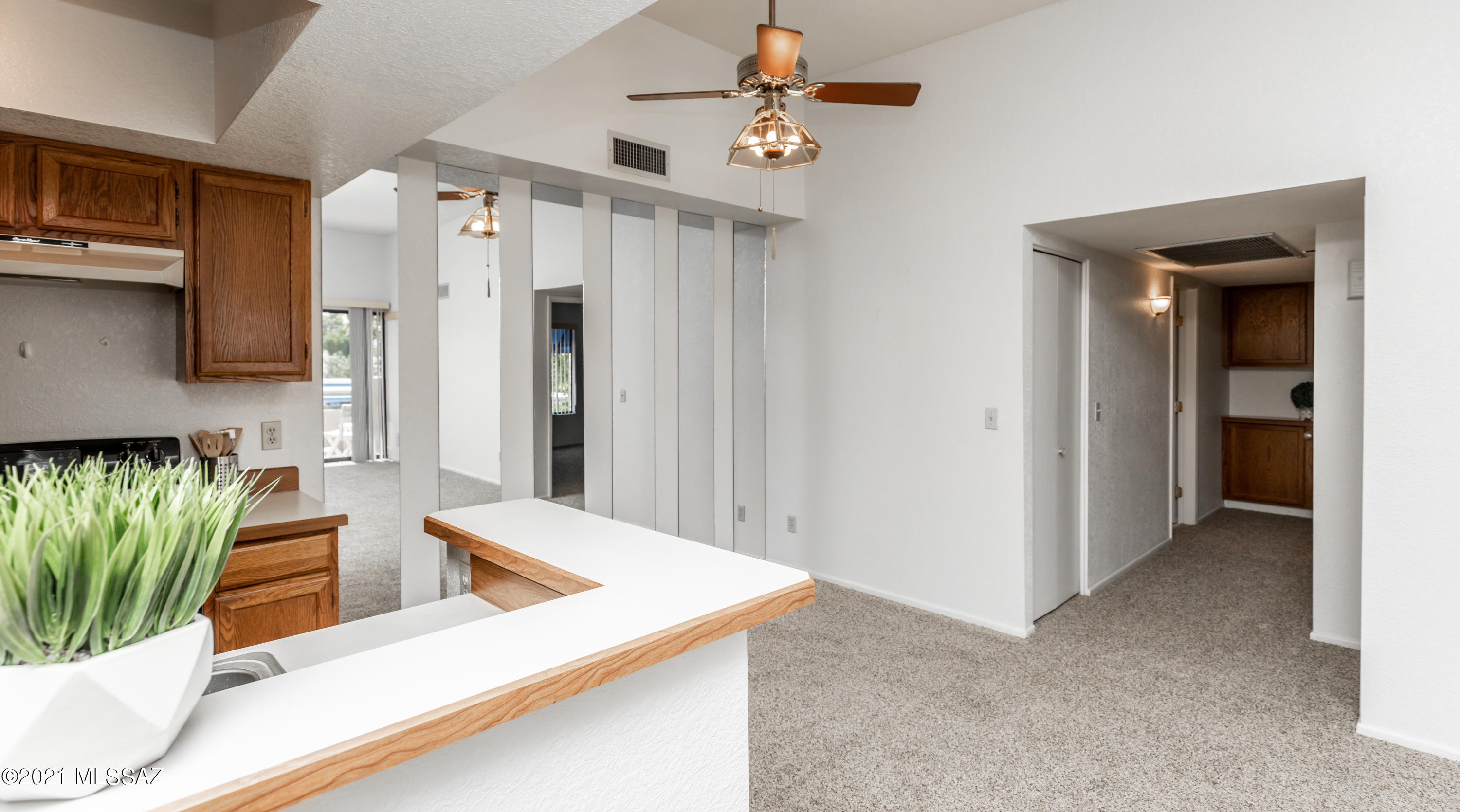 Summertree Condominiums (1-224) - Residential