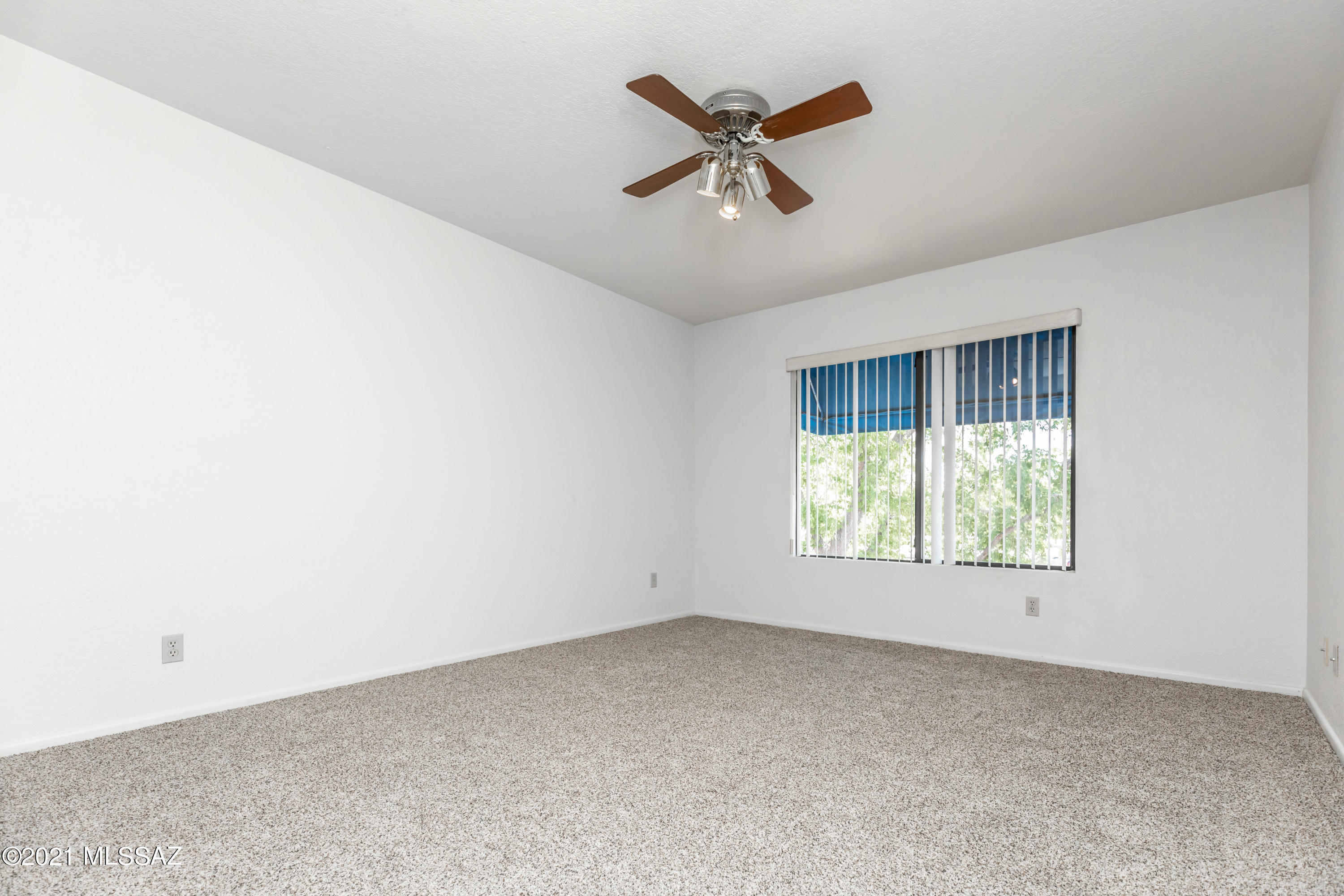 Summertree Condominiums (1-224) - Residential