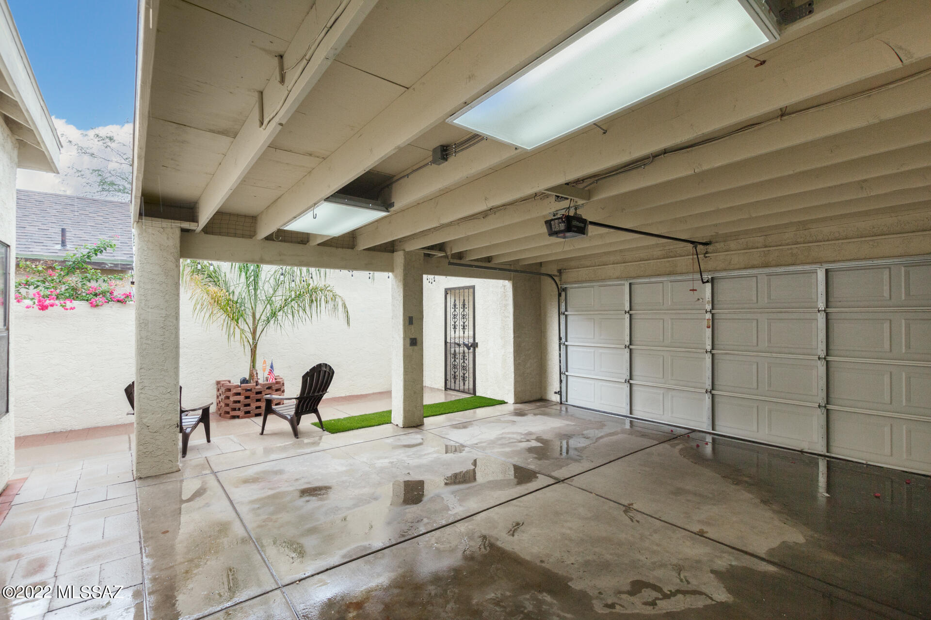 Casa Gallego (1-76) - Residential