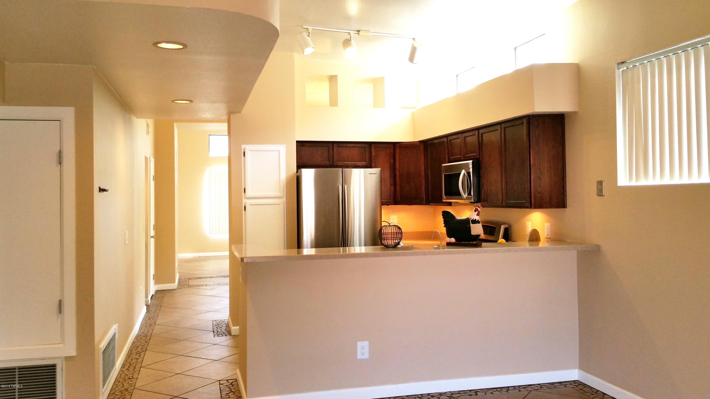 Hacienda Del Oro (1-78) - Residential