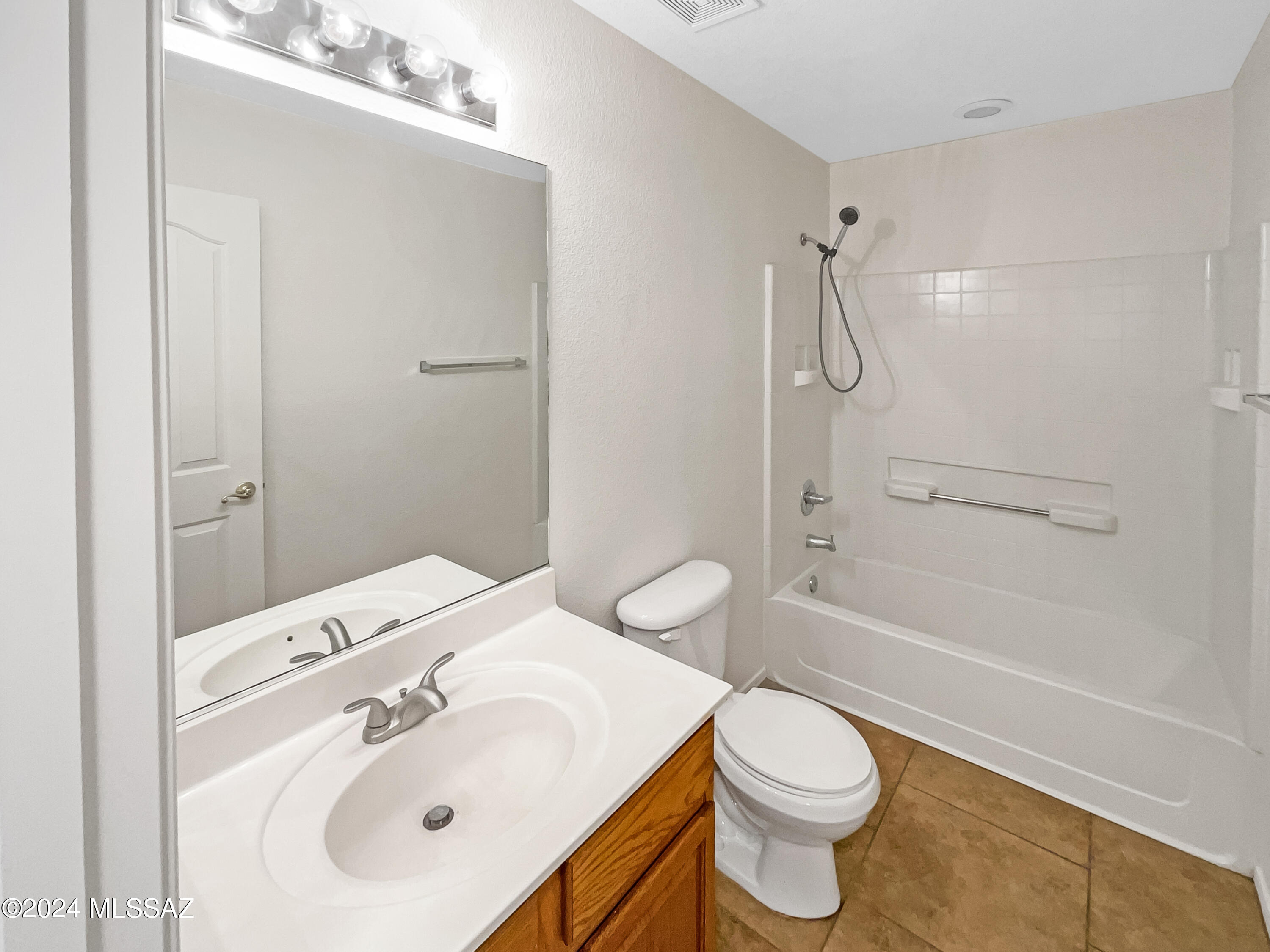 Rancho Del Lago (207-388) - Residential