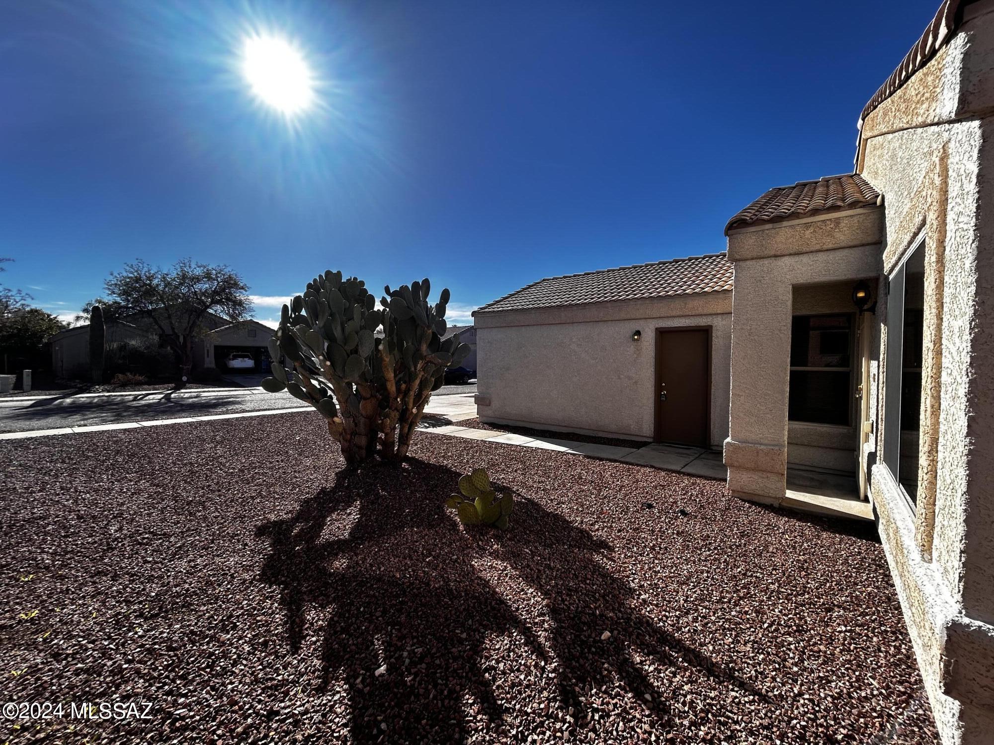 Diamond Key At Rita Ranch NO. 2 (1-67) - Residential Lease