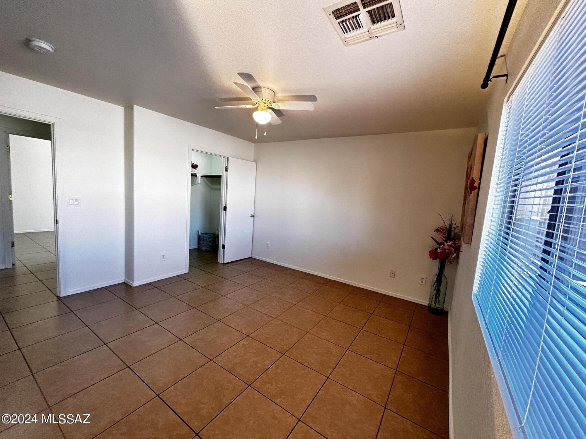 Diamond Key At Rita Ranch NO. 2 (1-67) - Residential Lease