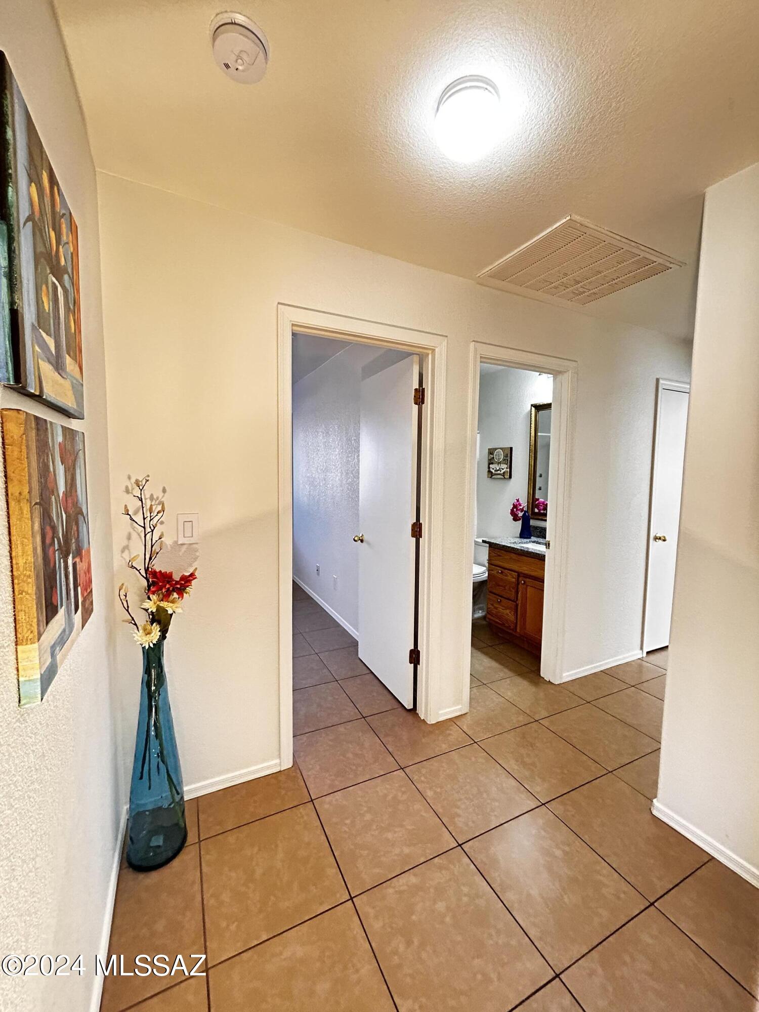 Diamond Key At Rita Ranch NO. 2 (1-67) - Residential Lease