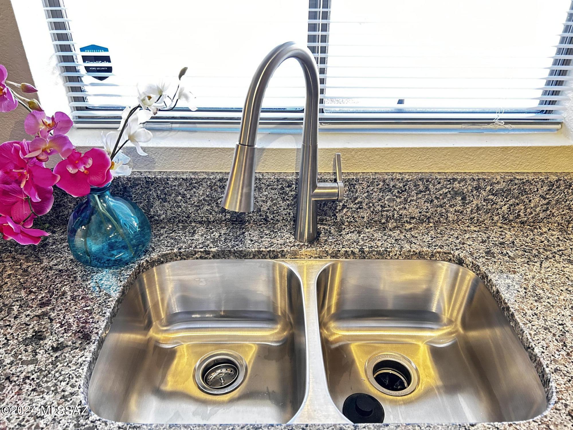 Diamond Key At Rita Ranch NO. 2 (1-67) - Residential Lease