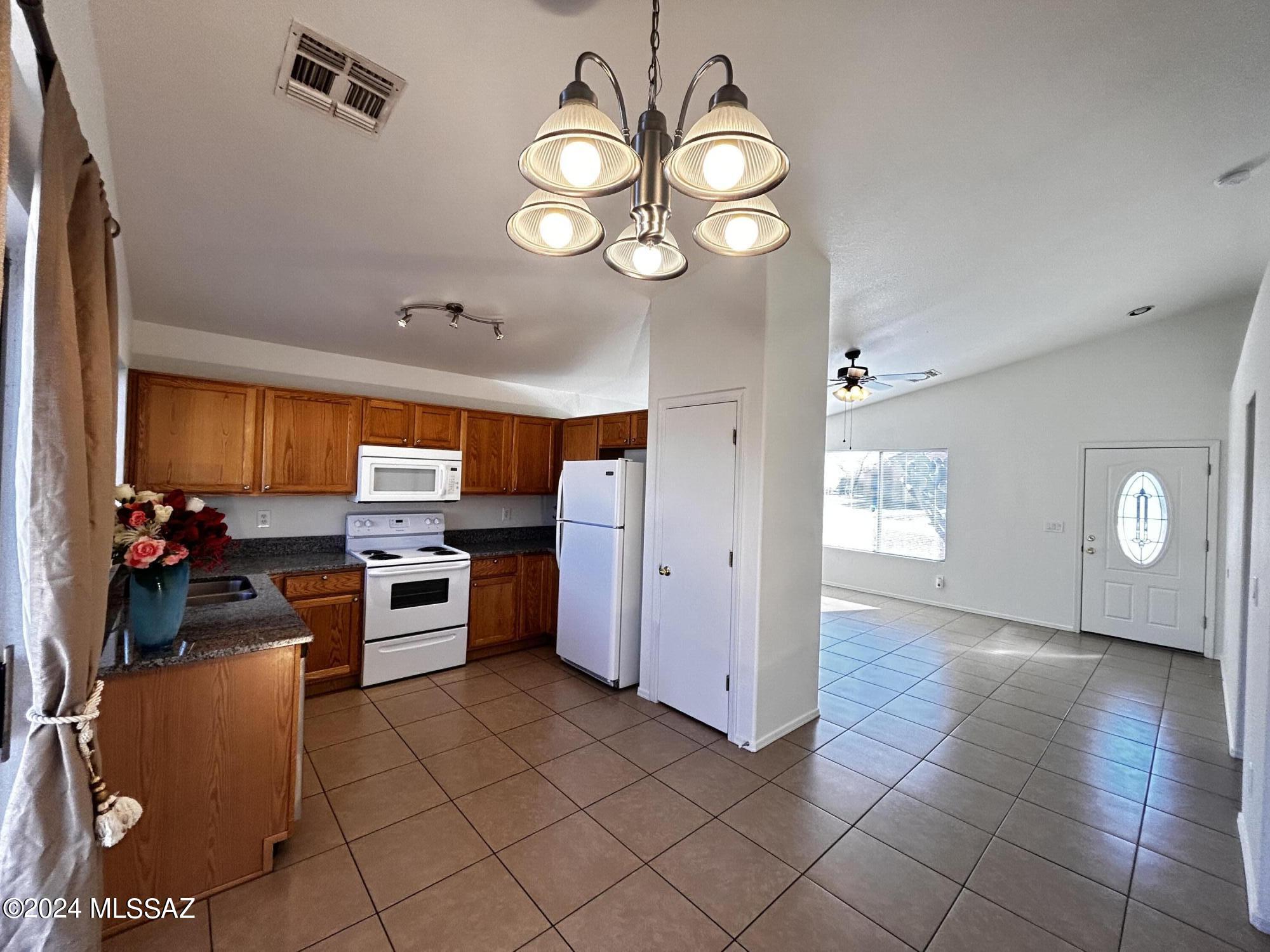 Diamond Key At Rita Ranch NO. 2 (1-67) - Residential Lease