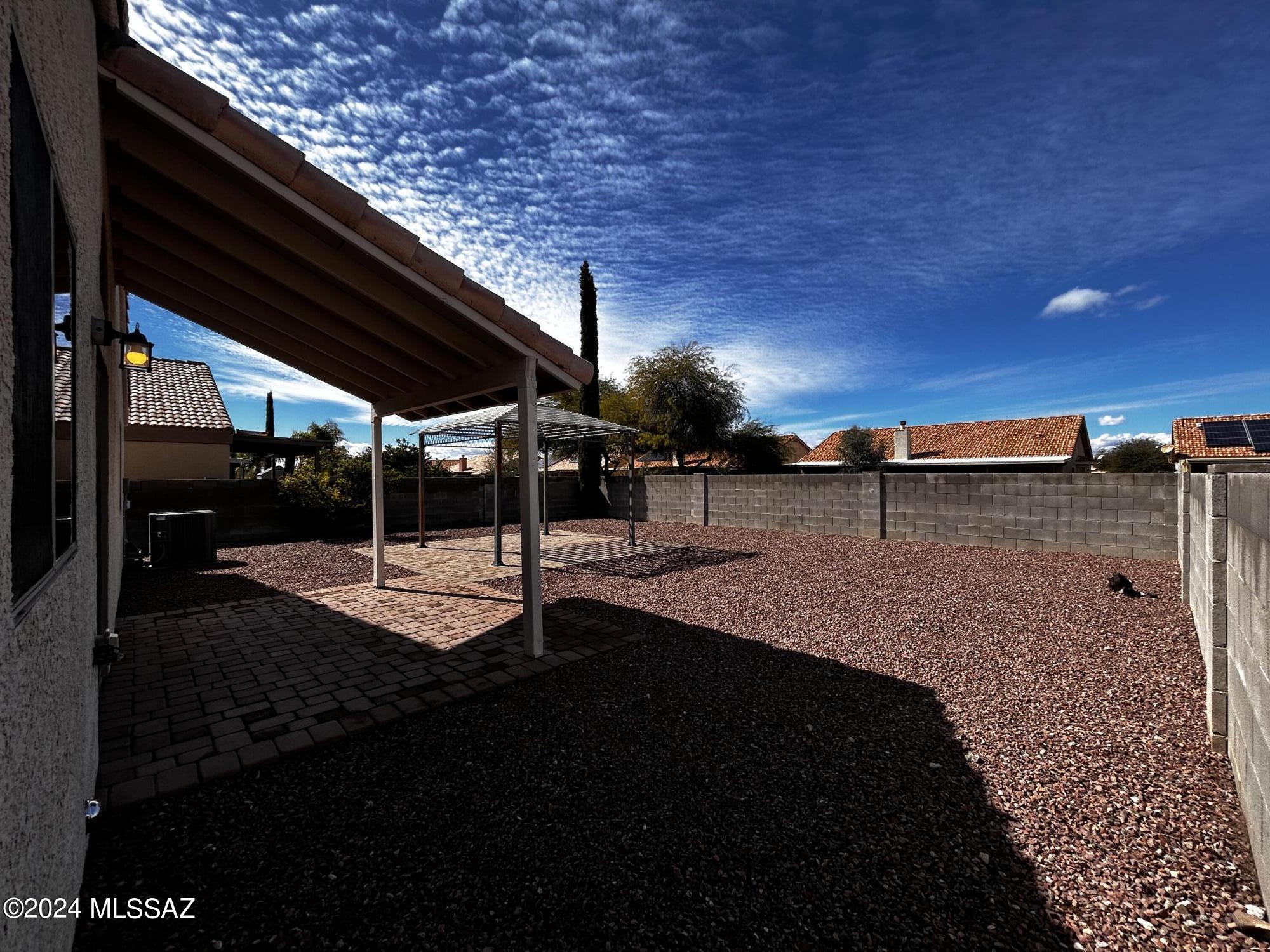 Diamond Key At Rita Ranch NO. 2 (1-67) - Residential Lease