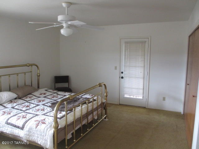 Las Encinos Village - Residential