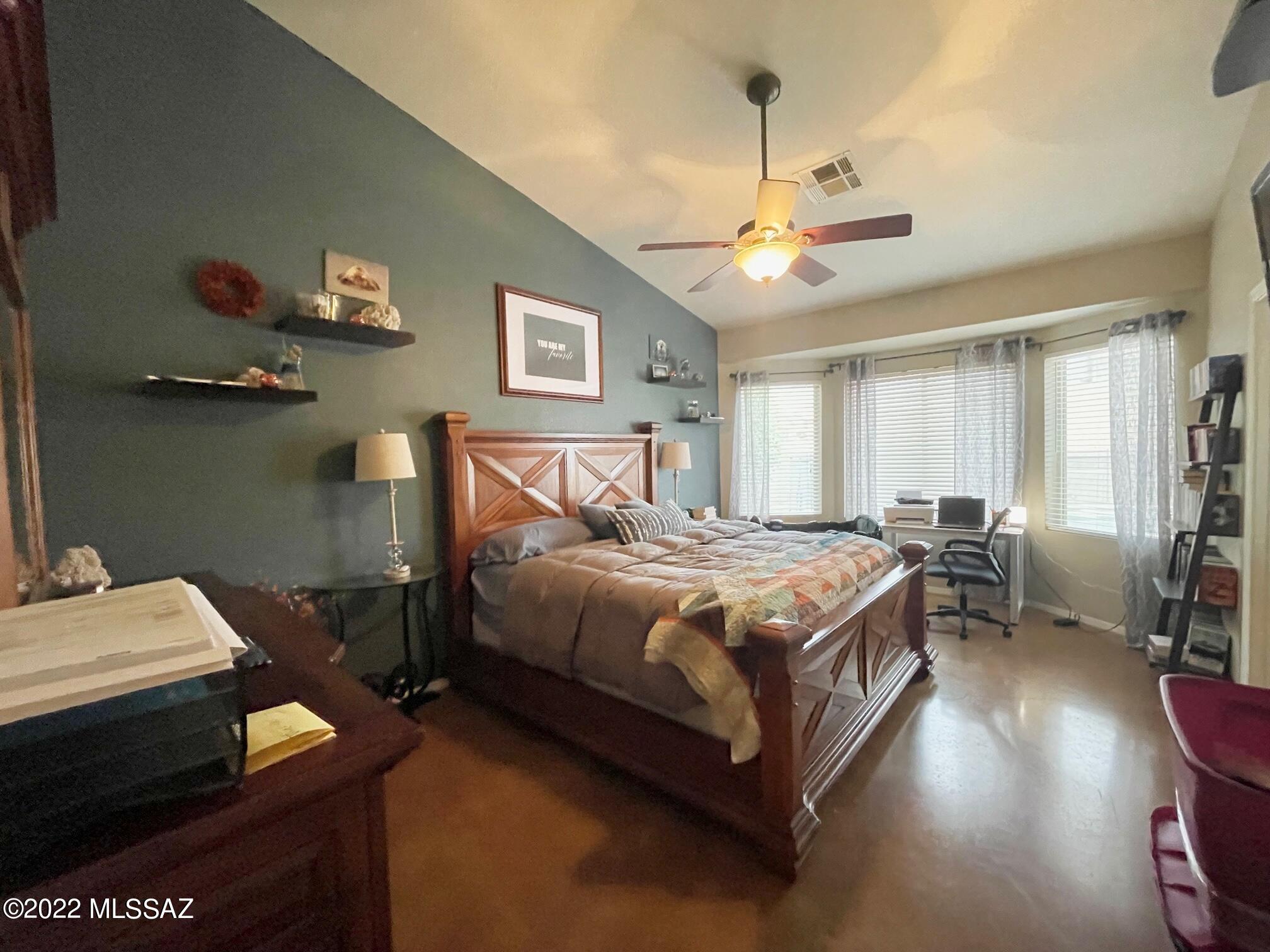 Bluffs (The) 2 - Residential Lease