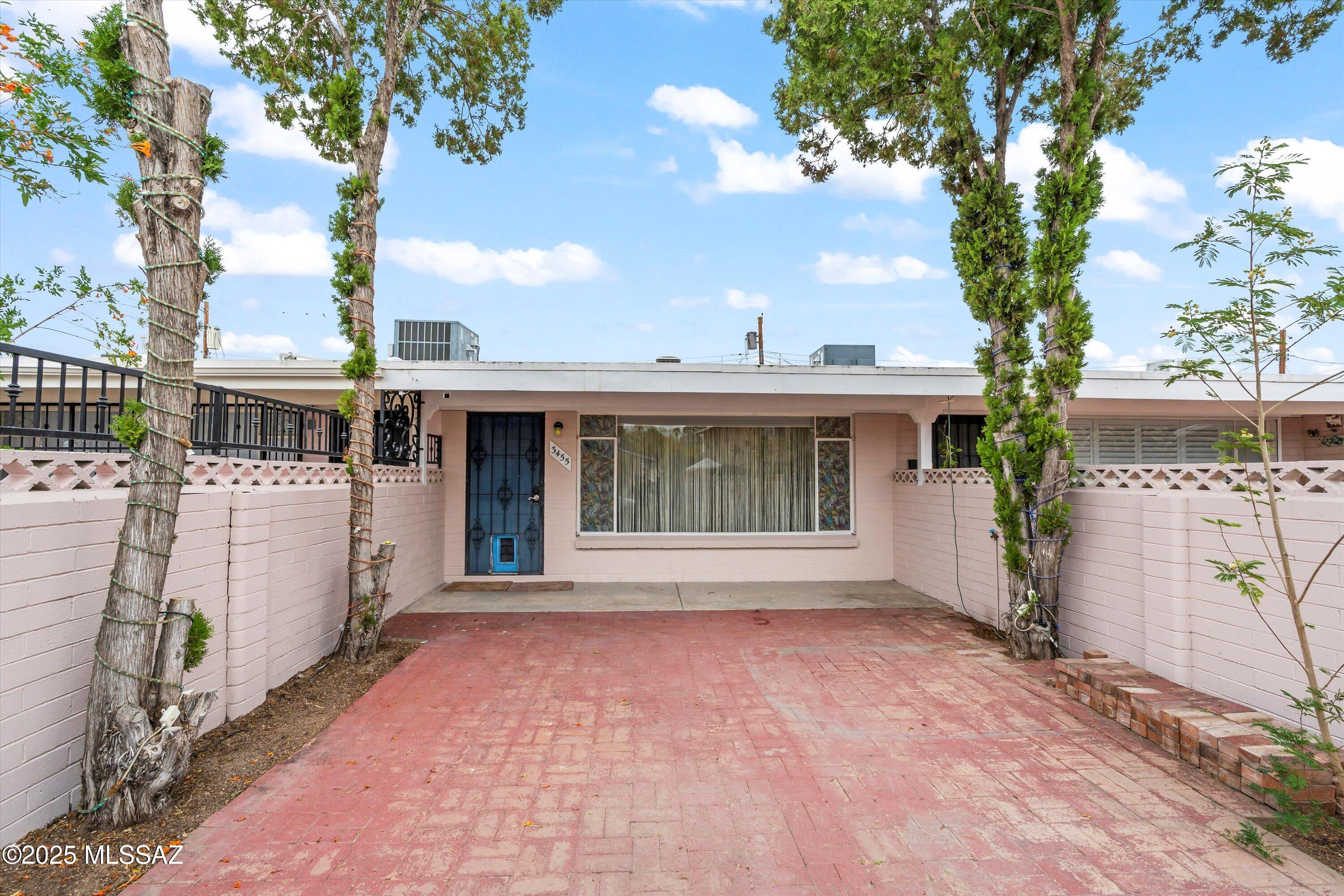 Encanto Vista - Residential