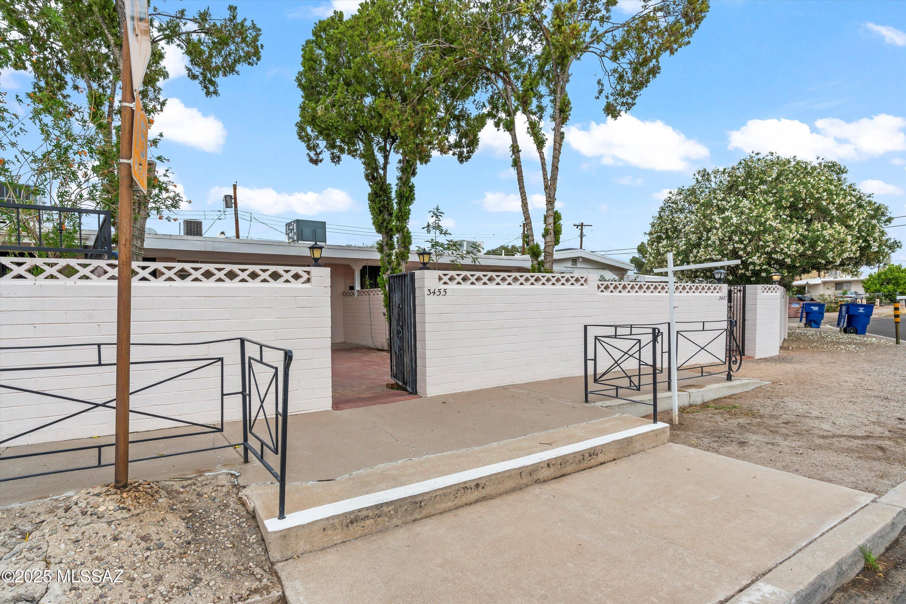 Encanto Vista - Residential