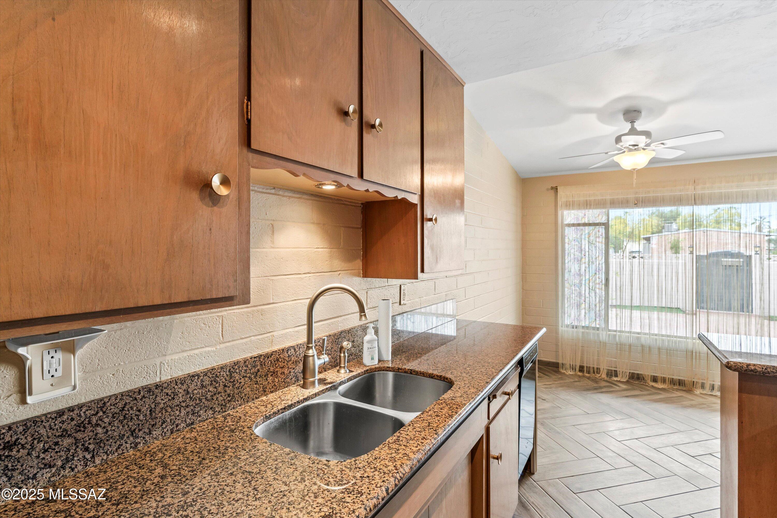 Encanto Vista - Residential