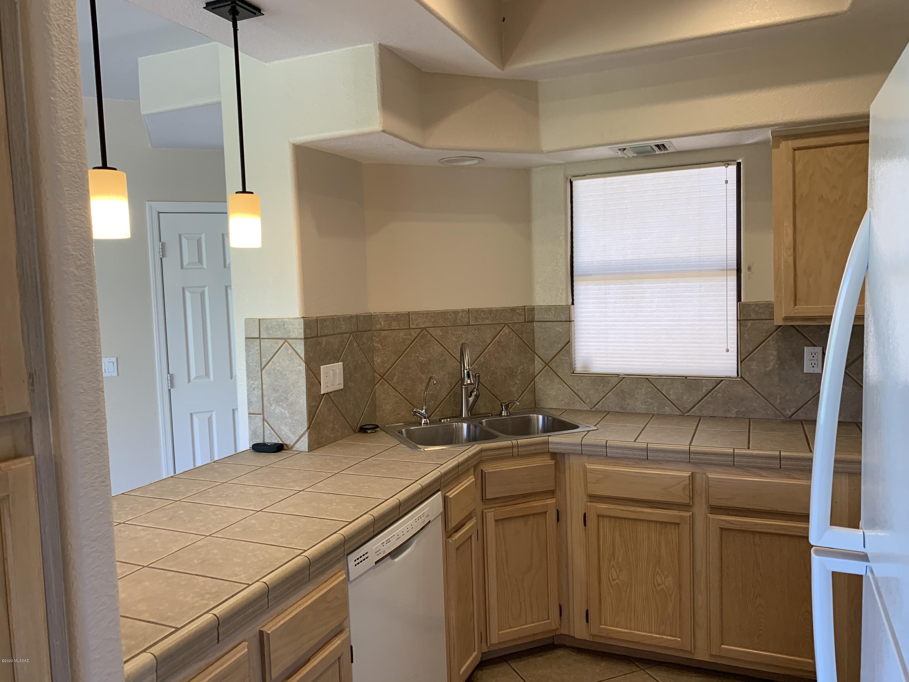 Canyon View At Ventana Condominium (1-264) - Residential Lease