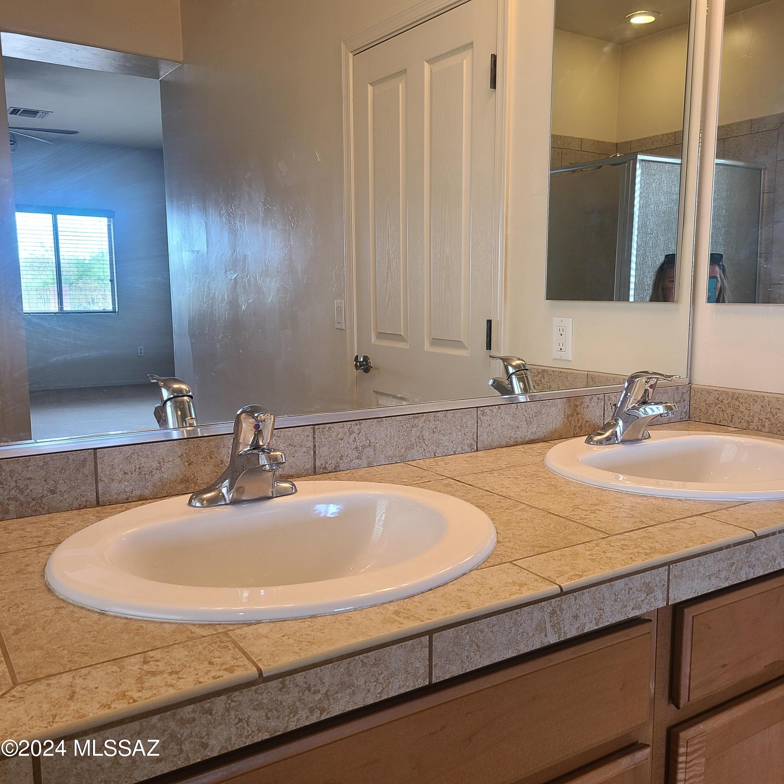 Sycamore Park Village 3 (1-97) - Residential Lease