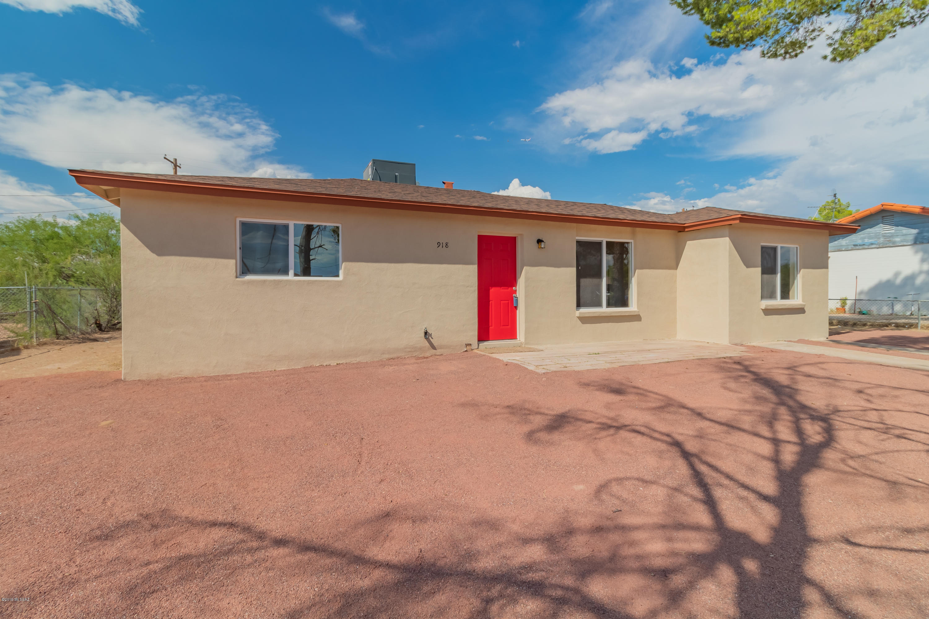 Mission Manor - Residential