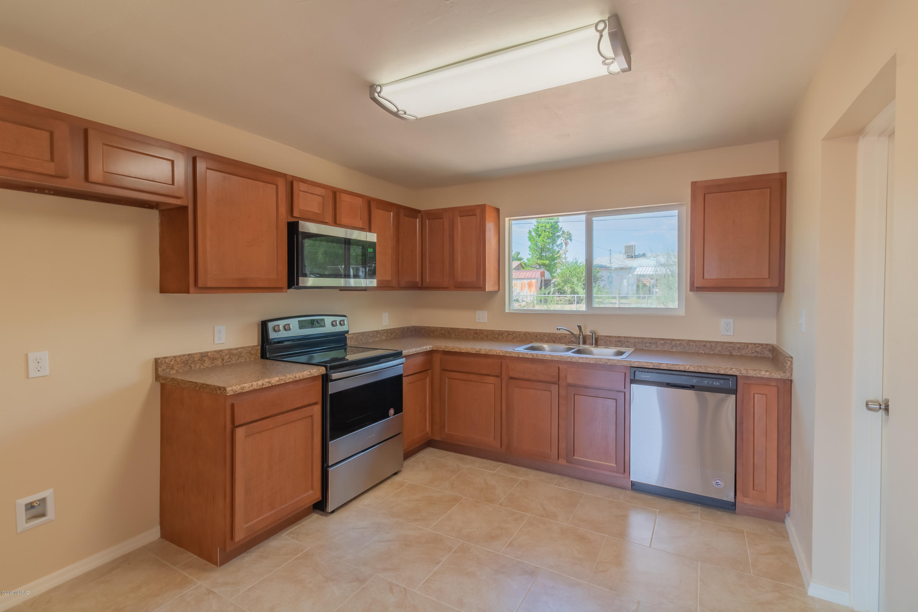 Mission Manor - Residential