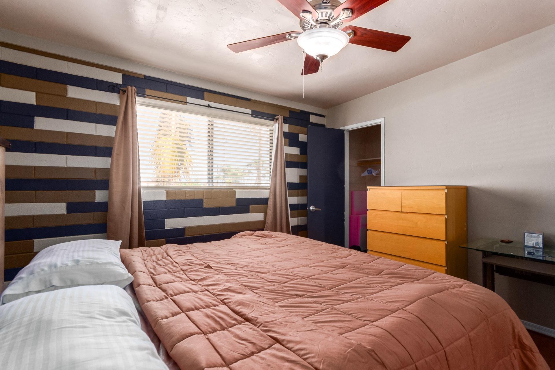 10th Street Condominiums - Residential
