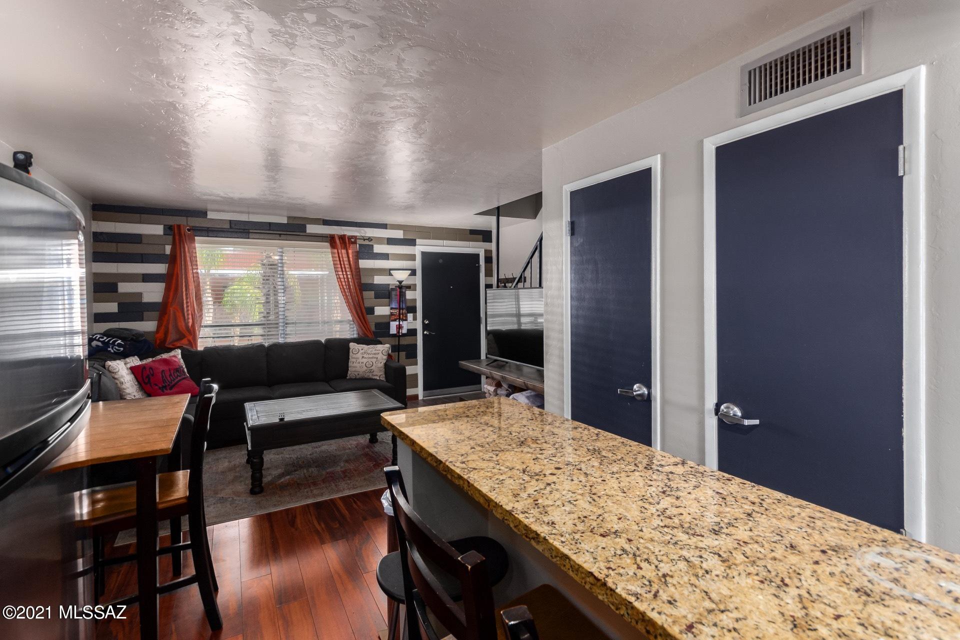 10th Street Condominiums - Residential