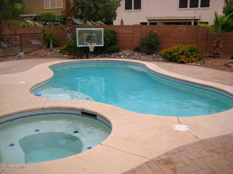 Villages Of La Canada (The) - Residential Lease