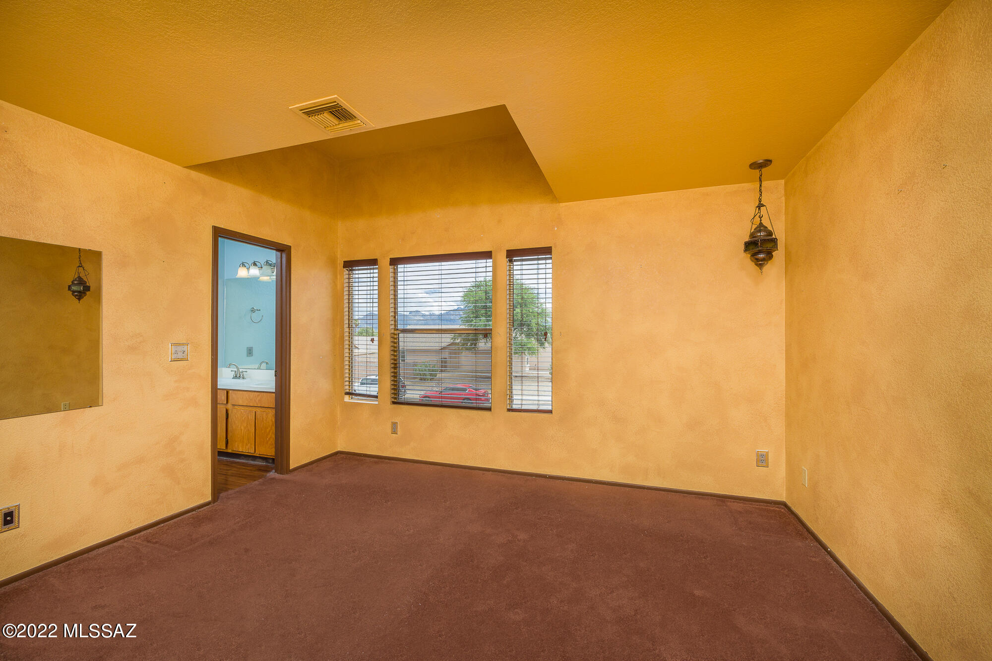 Saddlewood Heights (1-102) - Residential