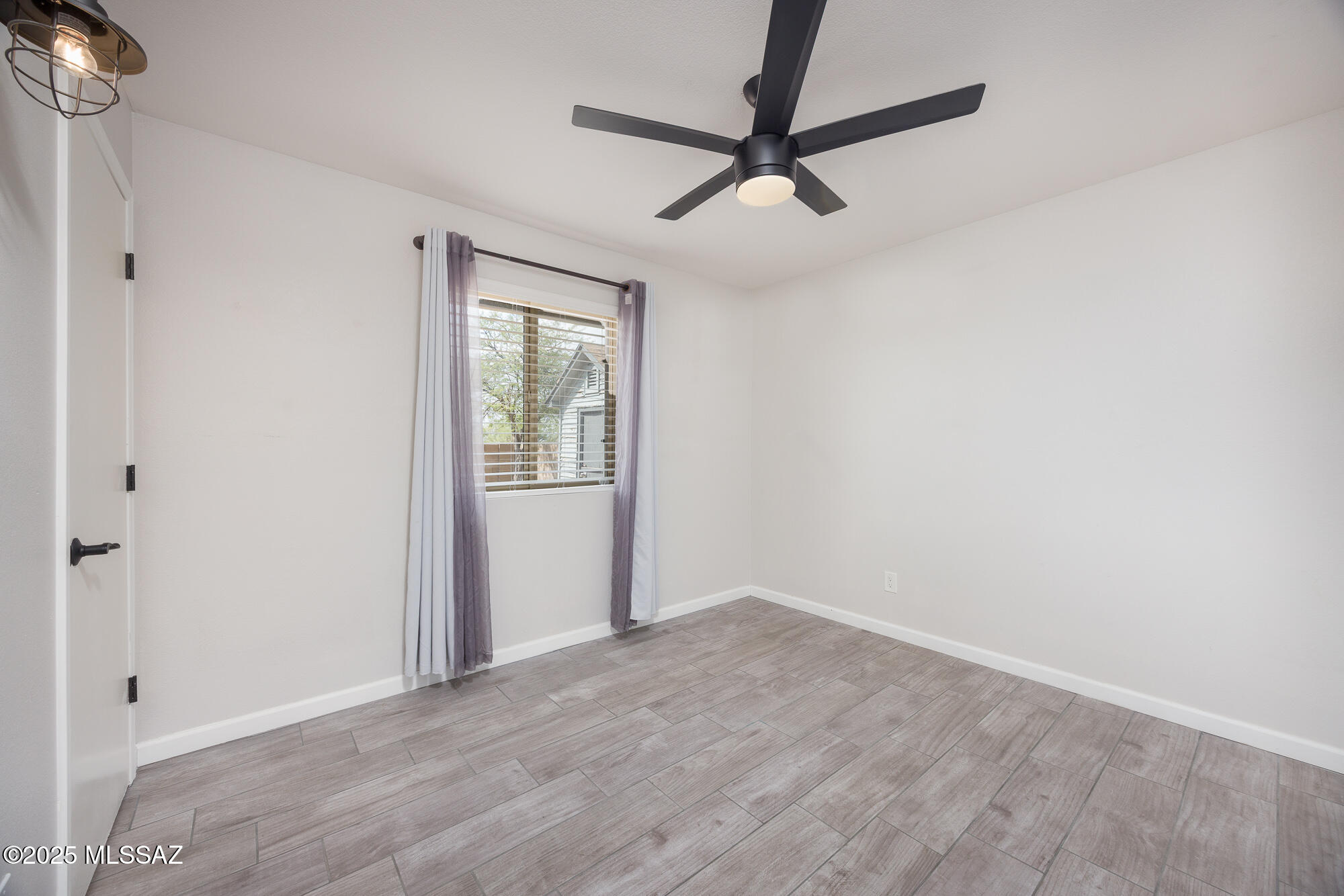 Woodland Knolls (1-29) - Residential