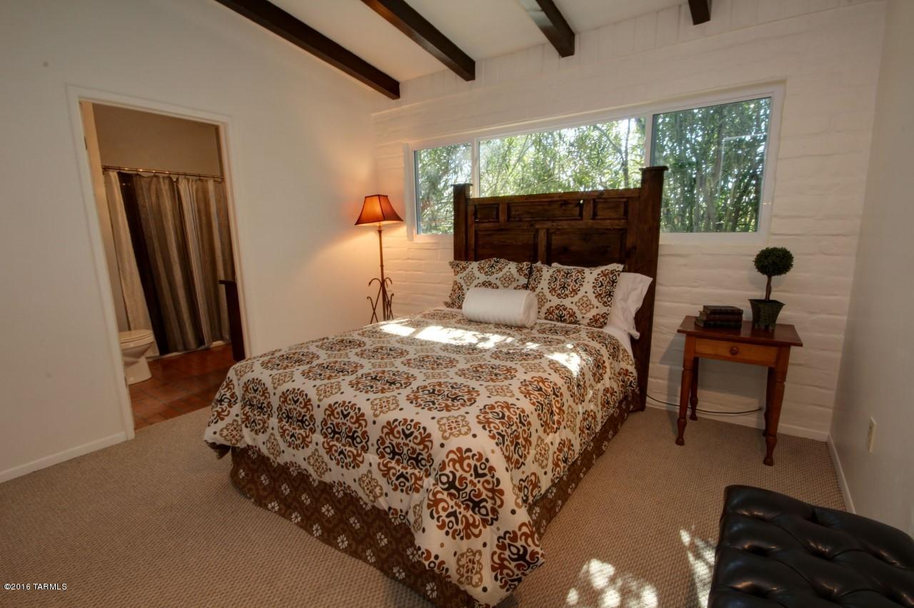 Bear Canyon Hills - Residential