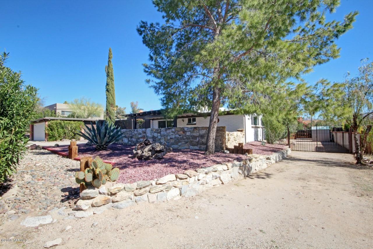 Bear Canyon Hills - Residential