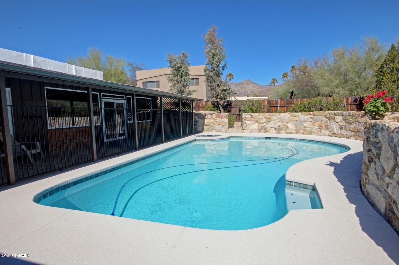 Bear Canyon Hills - Residential