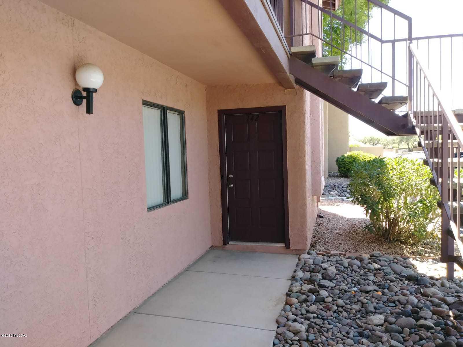 Woodland Place Condominiums (101-152, 201-252) - Residential