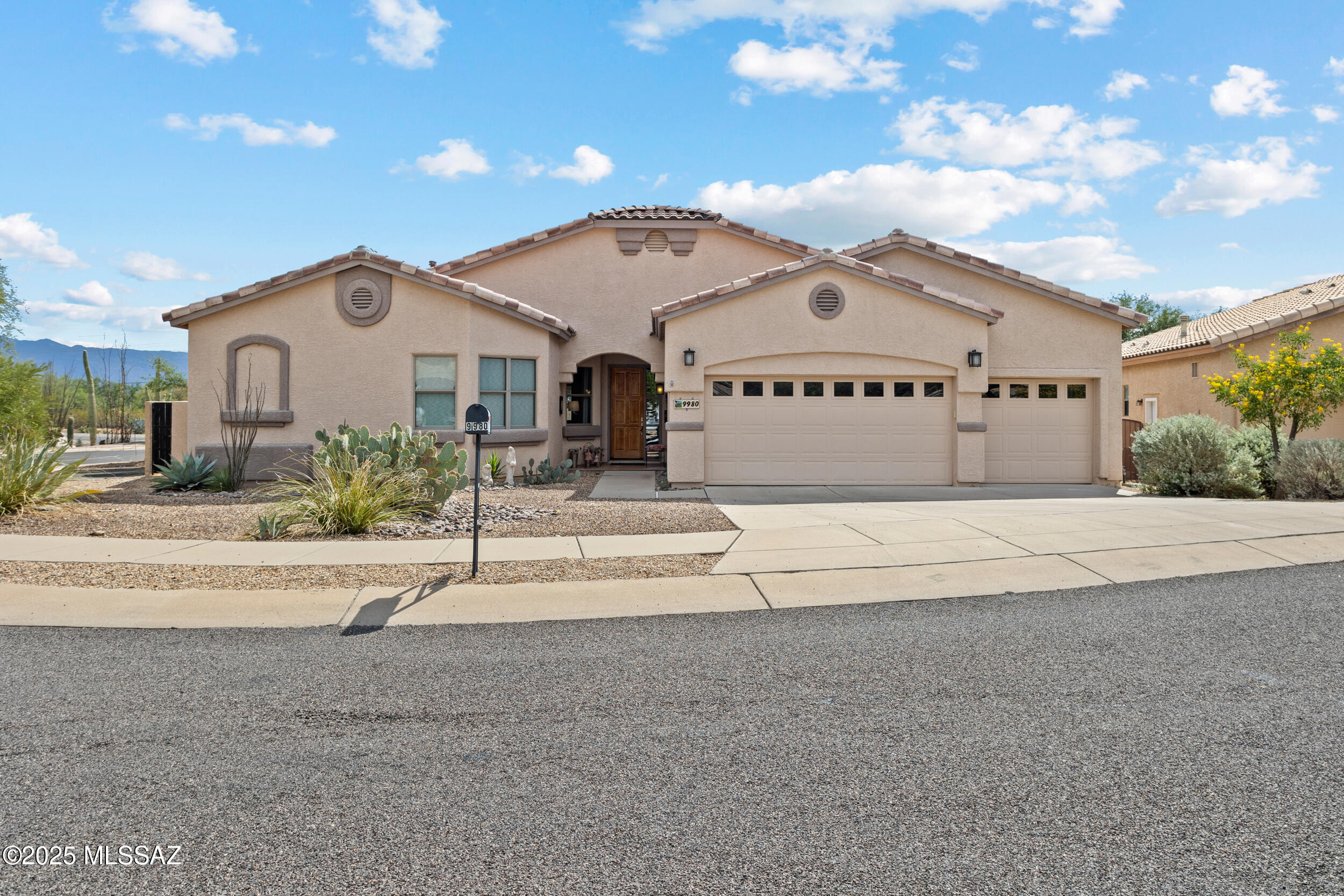 Entrada At Sabino Springs - Residential
