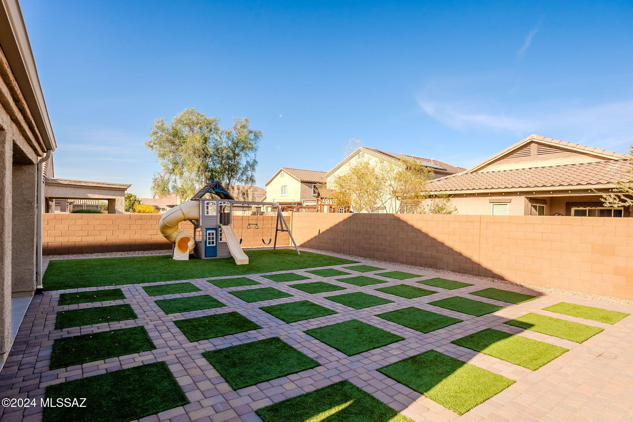Saguaro Bloom Block 4 - Residential