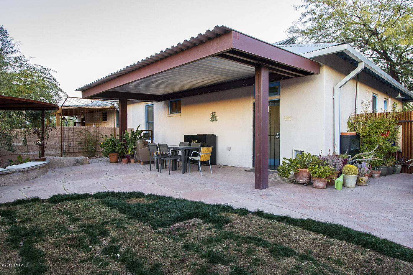 La Reforma (1-8) - Residential