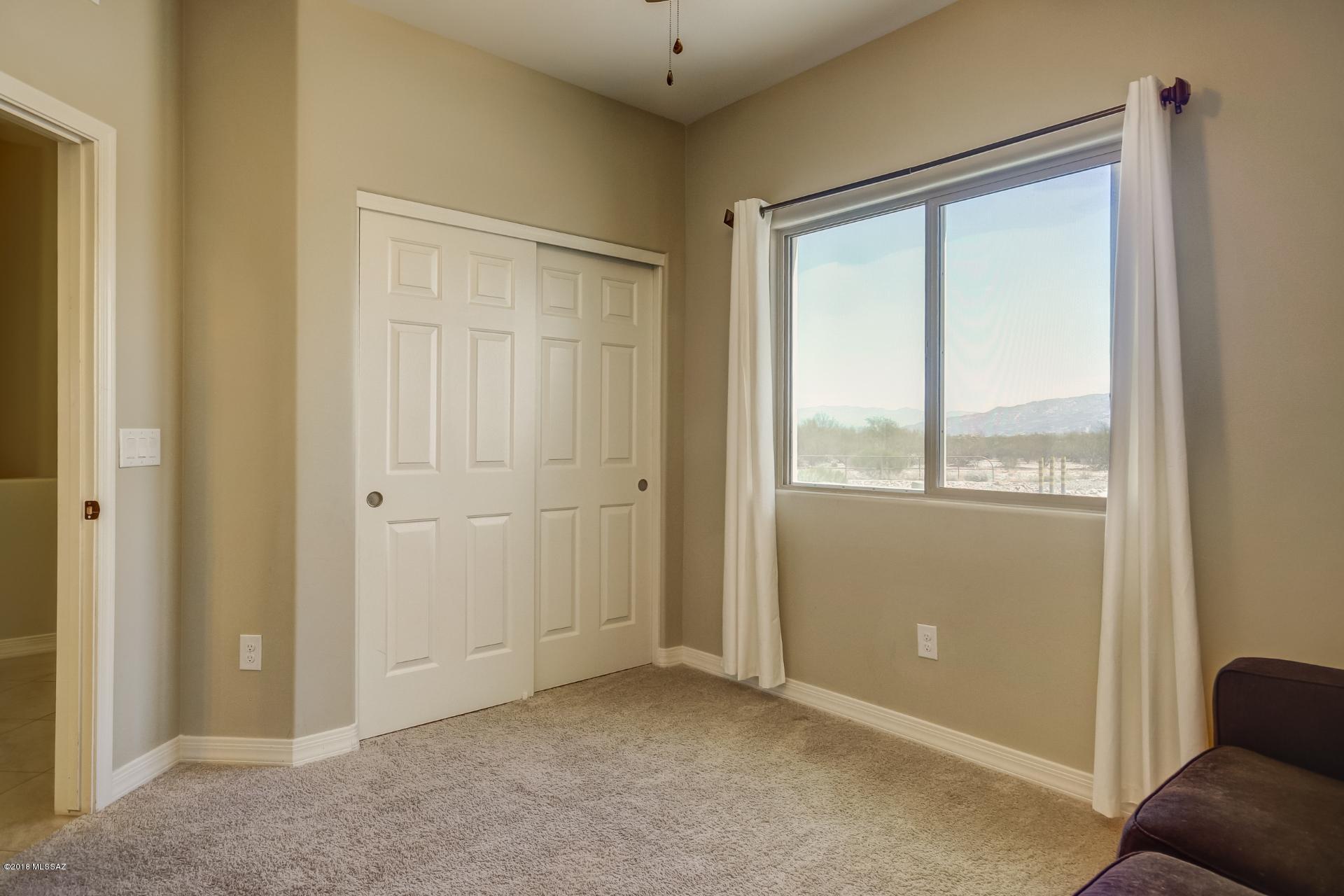 Vista Del Lago (1-123) - Residential