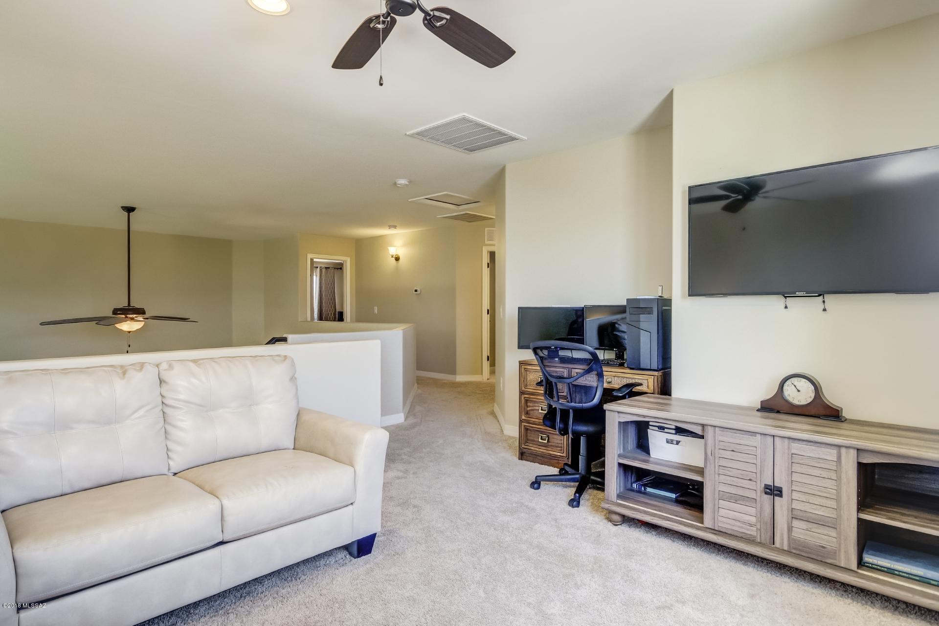 Vista Del Lago (1-123) - Residential