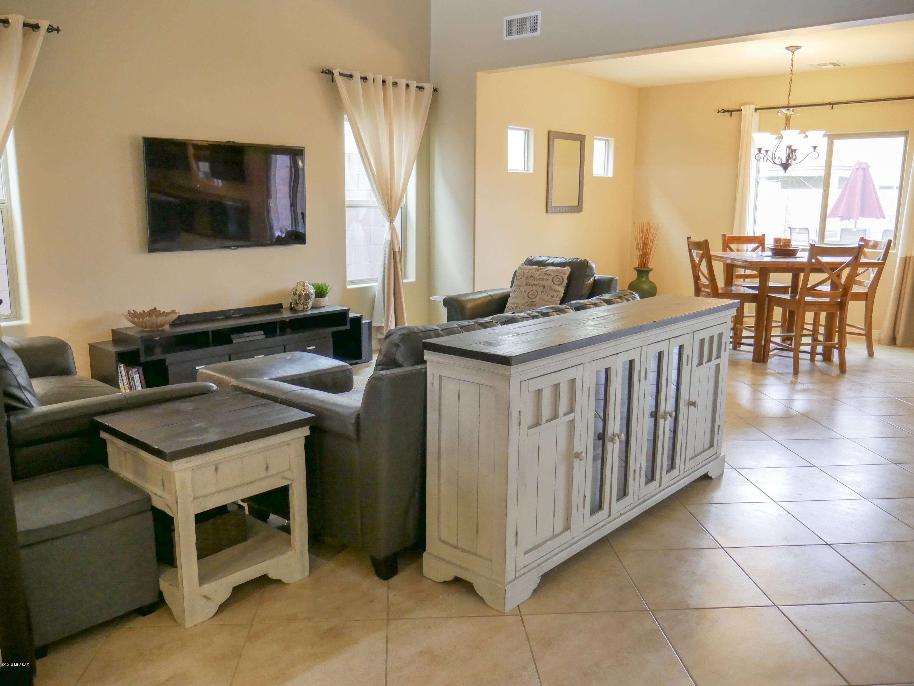 Vista Del Lago (1-123) - Residential