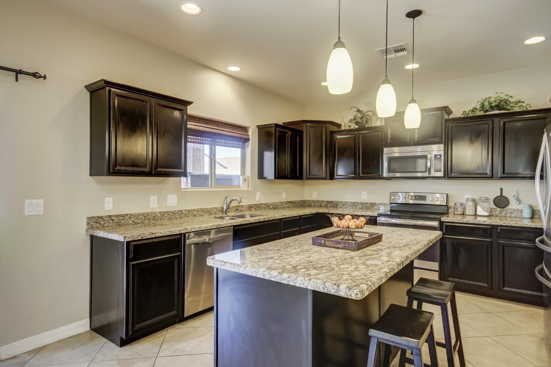 Vista Del Lago (1-123) - Residential