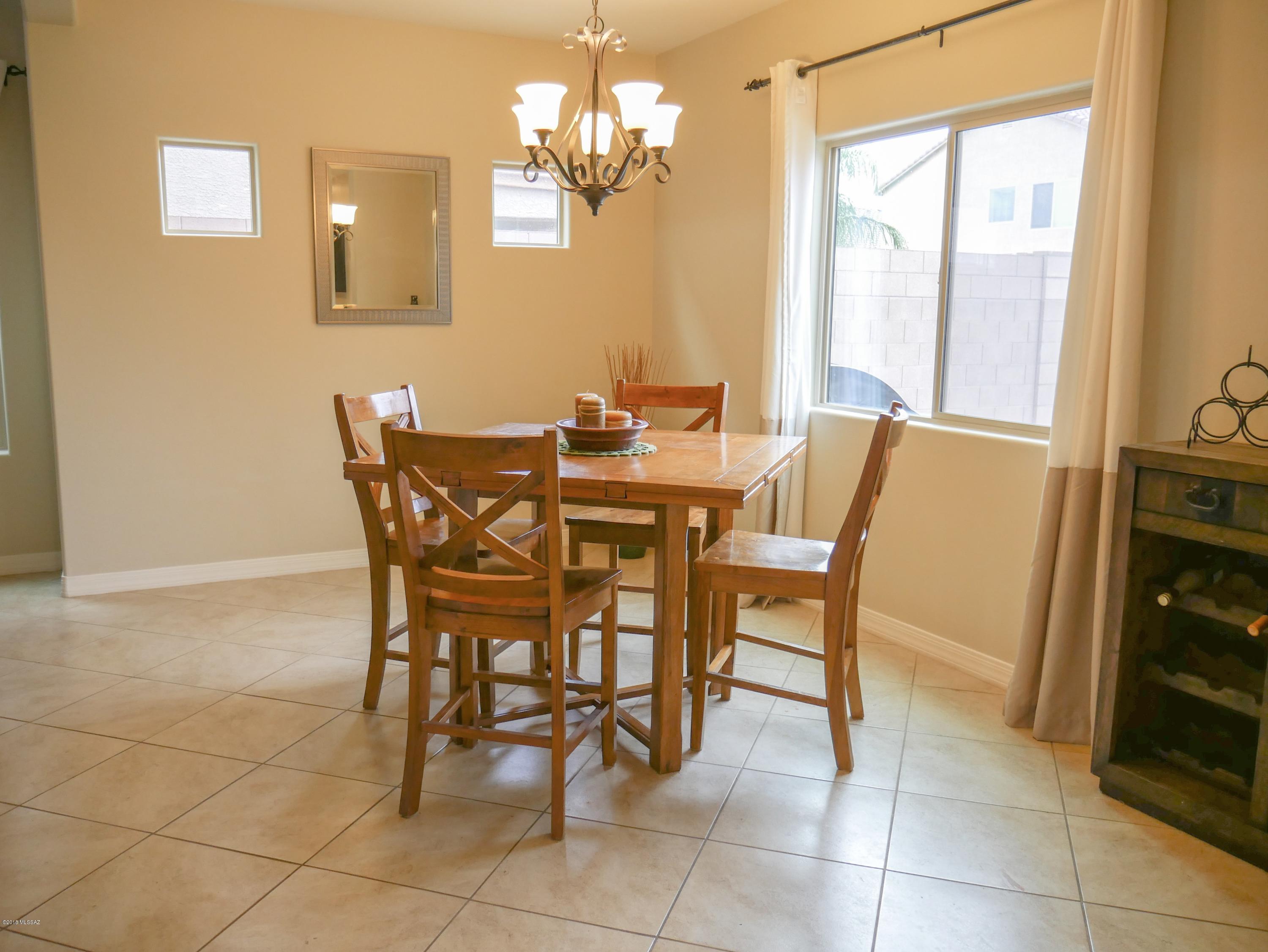 Vista Del Lago (1-123) - Residential