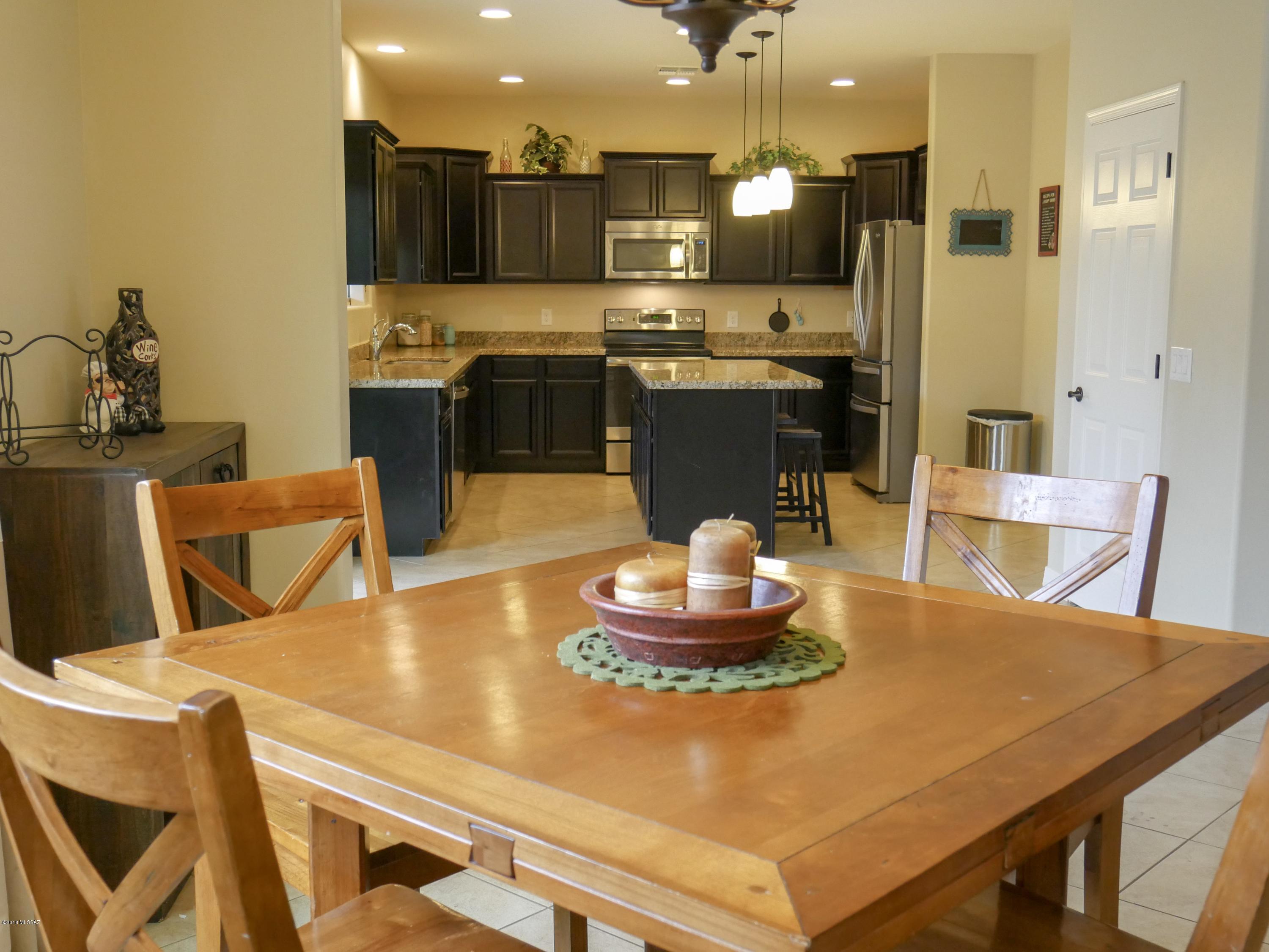Vista Del Lago (1-123) - Residential
