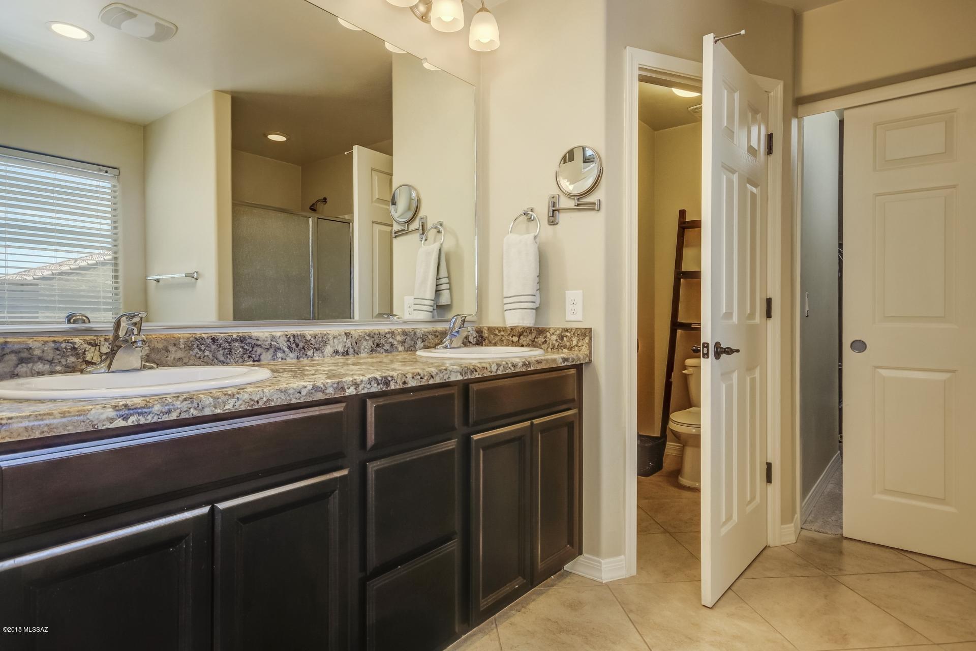Vista Del Lago (1-123) - Residential