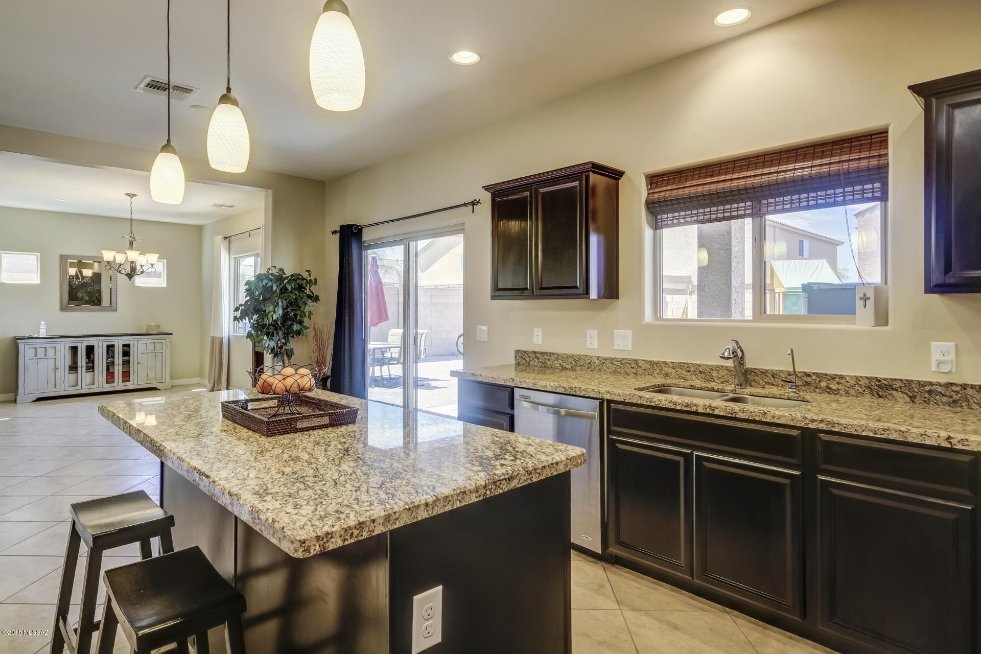 Vista Del Lago (1-123) - Residential
