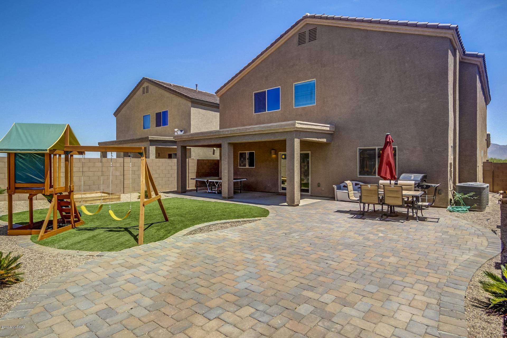 Vista Del Lago (1-123) - Residential