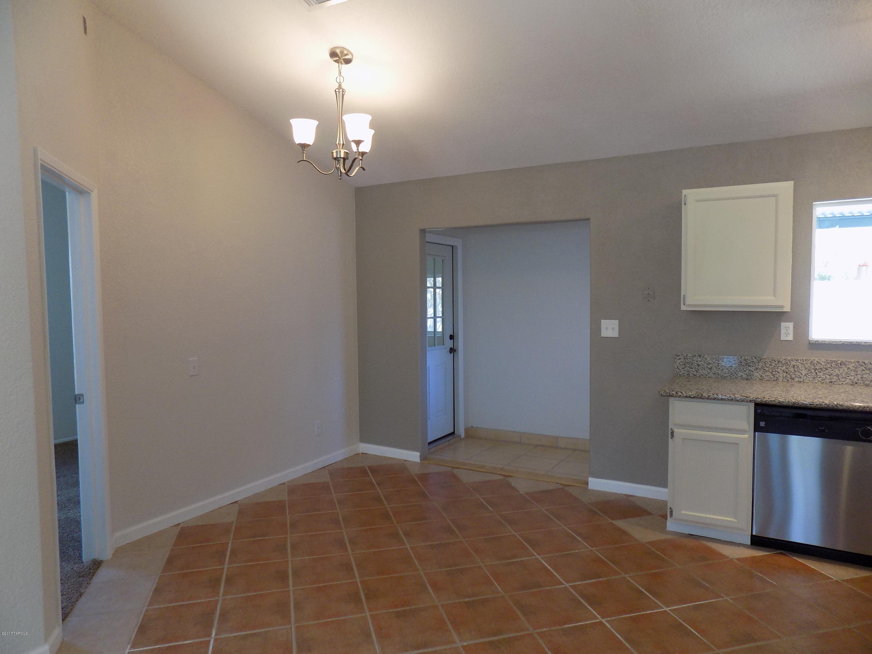 Saguaro Canyon (1-100) - Residential