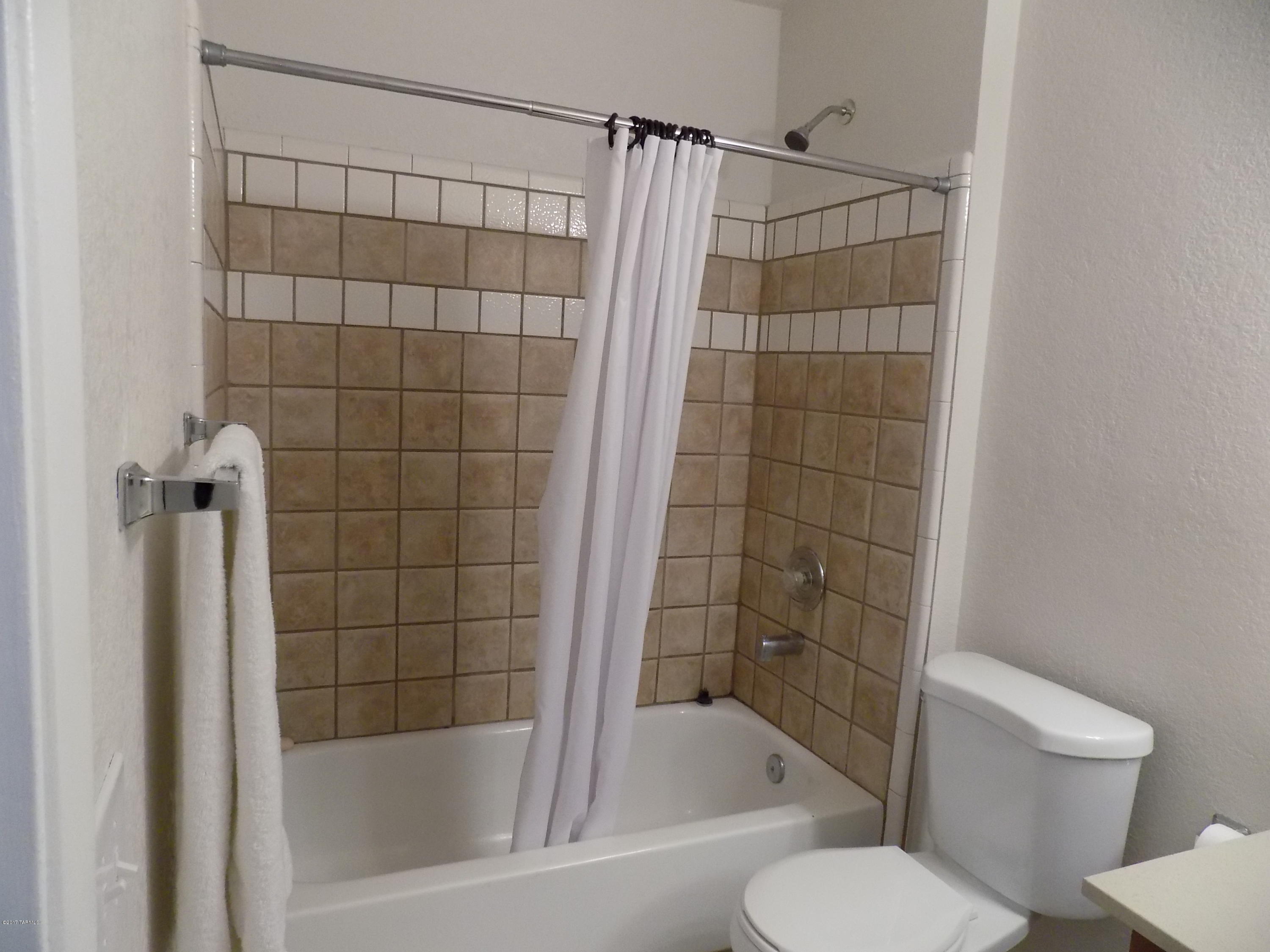 Saguaro Canyon (1-100) - Residential