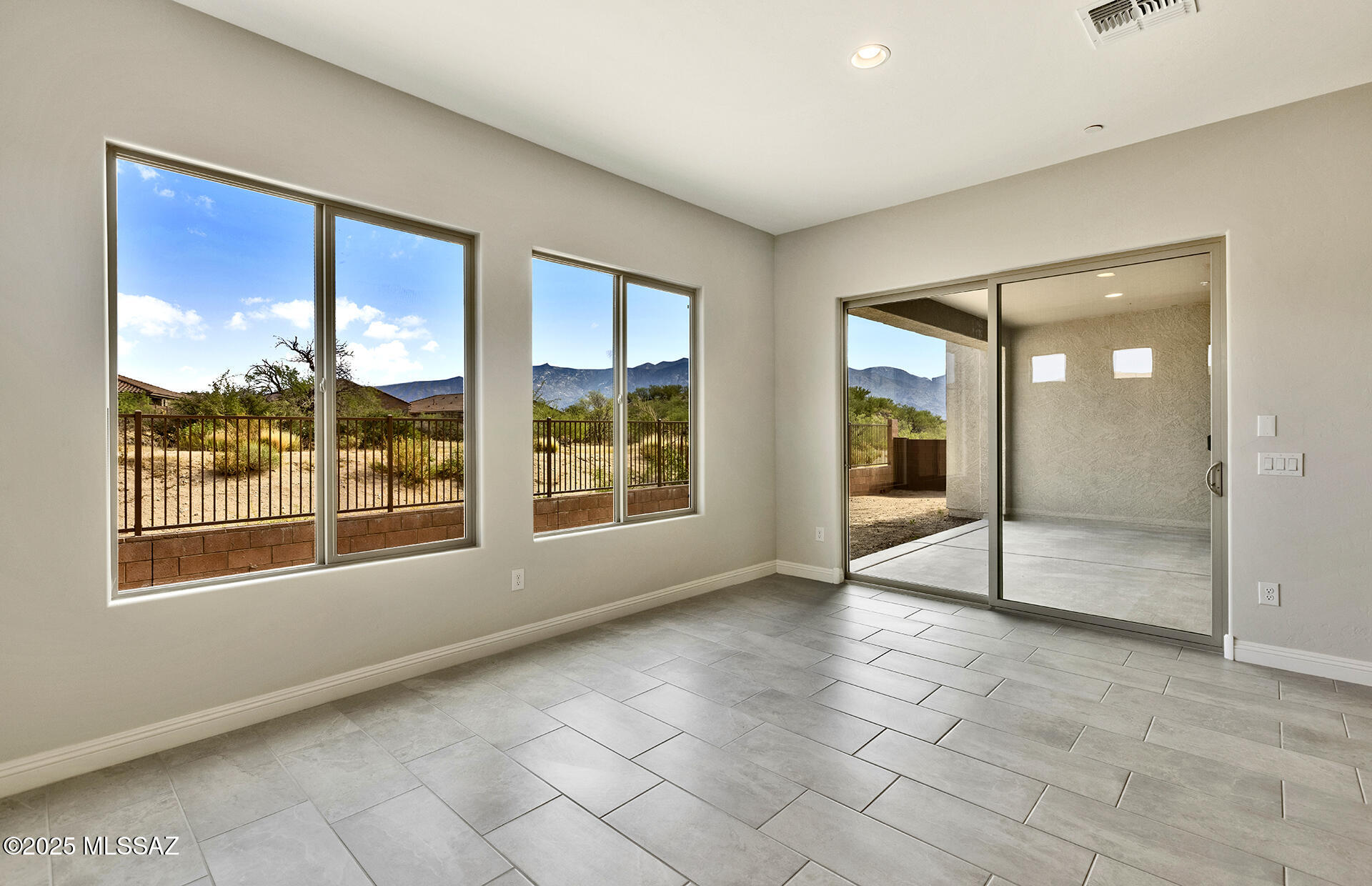 Tranquilo at Rancho Vistoso - Residential