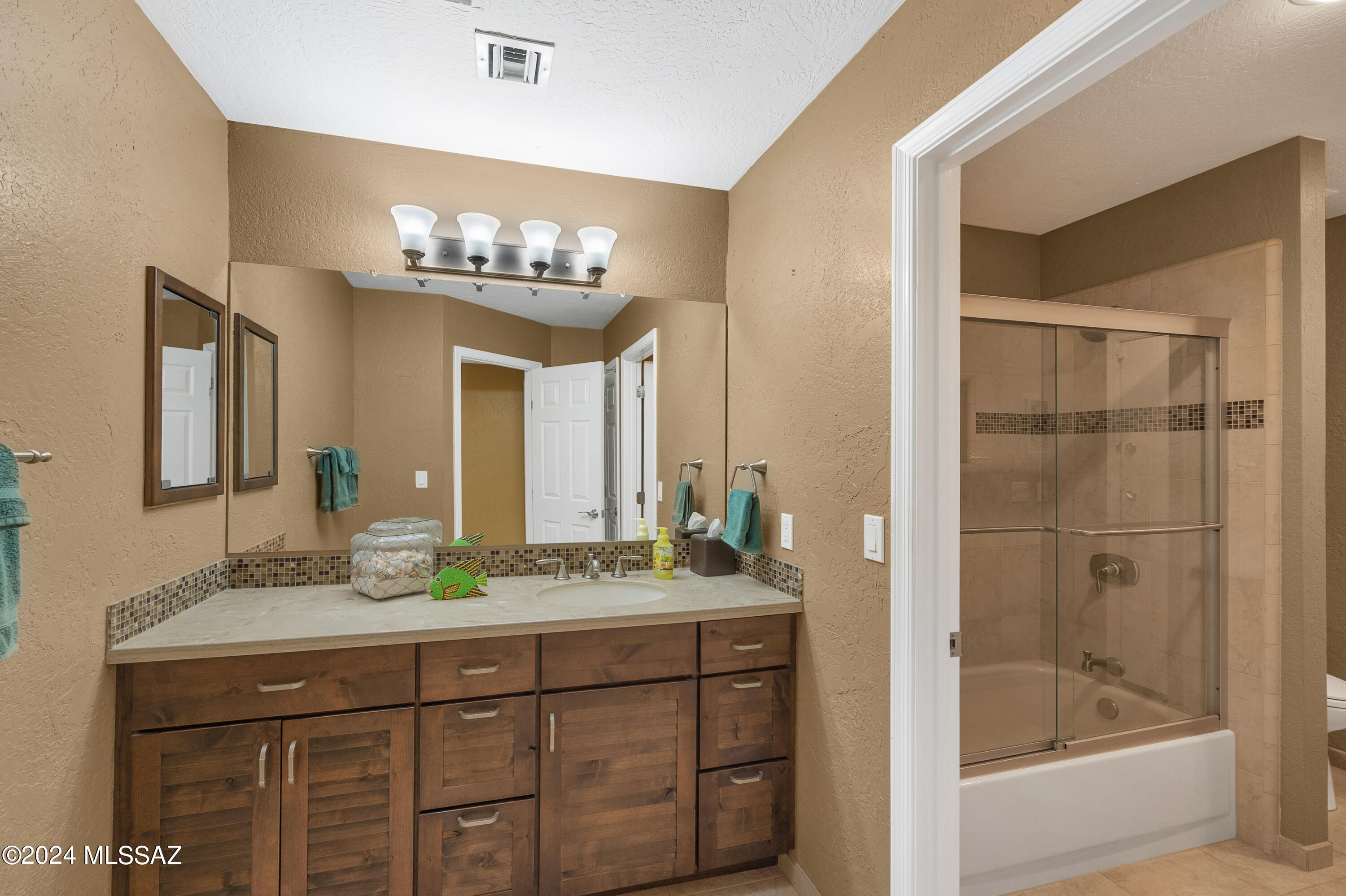 Rincon Ridge (1-30) - Residential