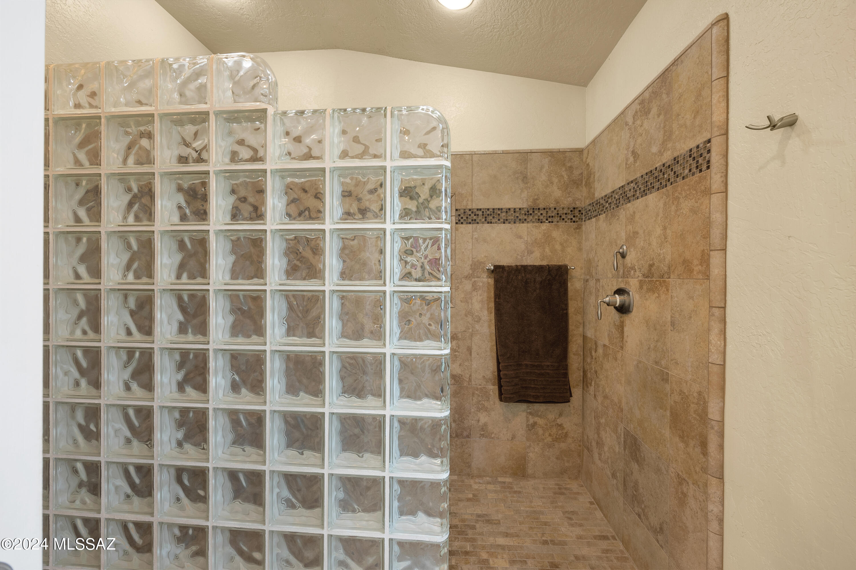 Rincon Ridge (1-30) - Residential
