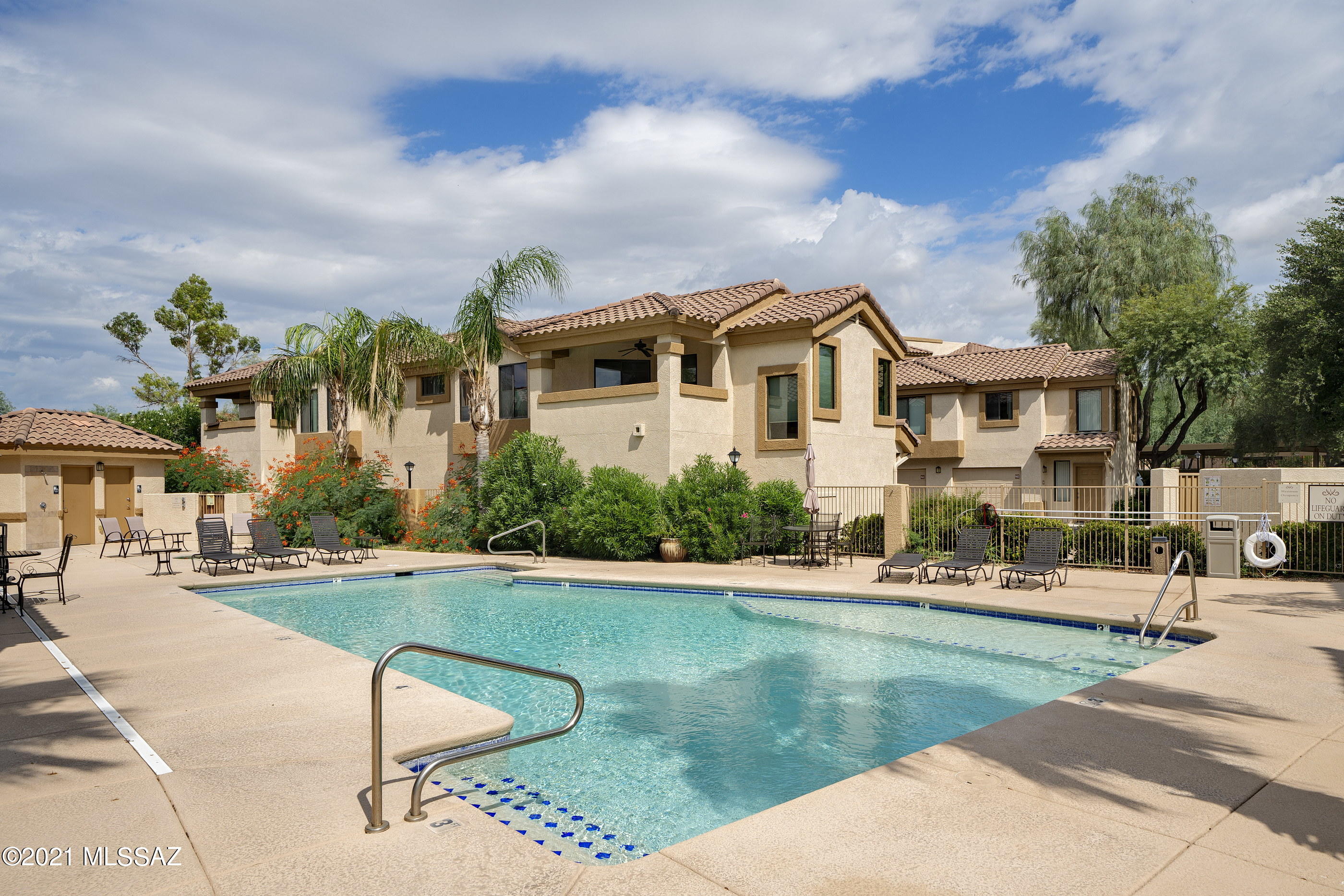 Villas at Hacienda Del Sol - Residential